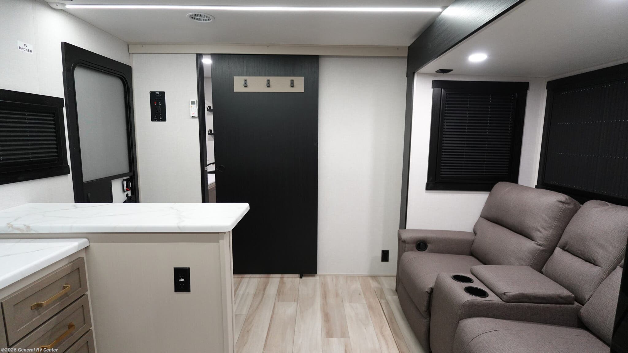 2026 Forest River SALEM-HEM 24RBHL - New Travel Trailer For Sale by General RV Center in Fort Pierce, Florida