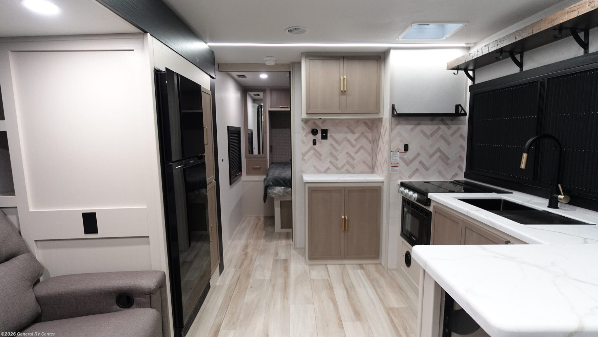 New 2026 Forest River SALEM-HEM 24RBHL available in Fort Pierce, Florida