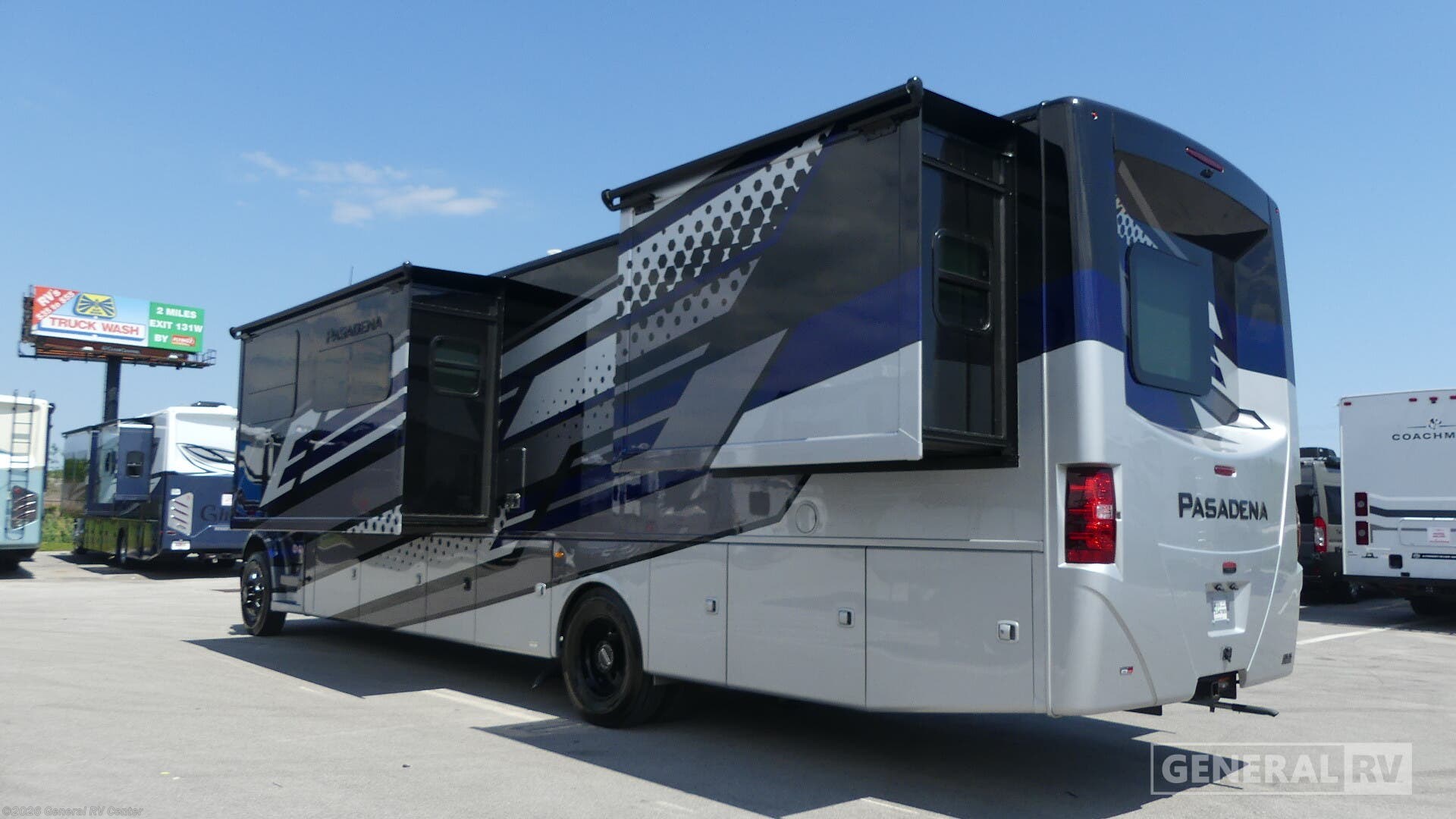 2026 Pasadena 38FX by Thor Motor Coach from General RV Center in Fort Pierce, Florida