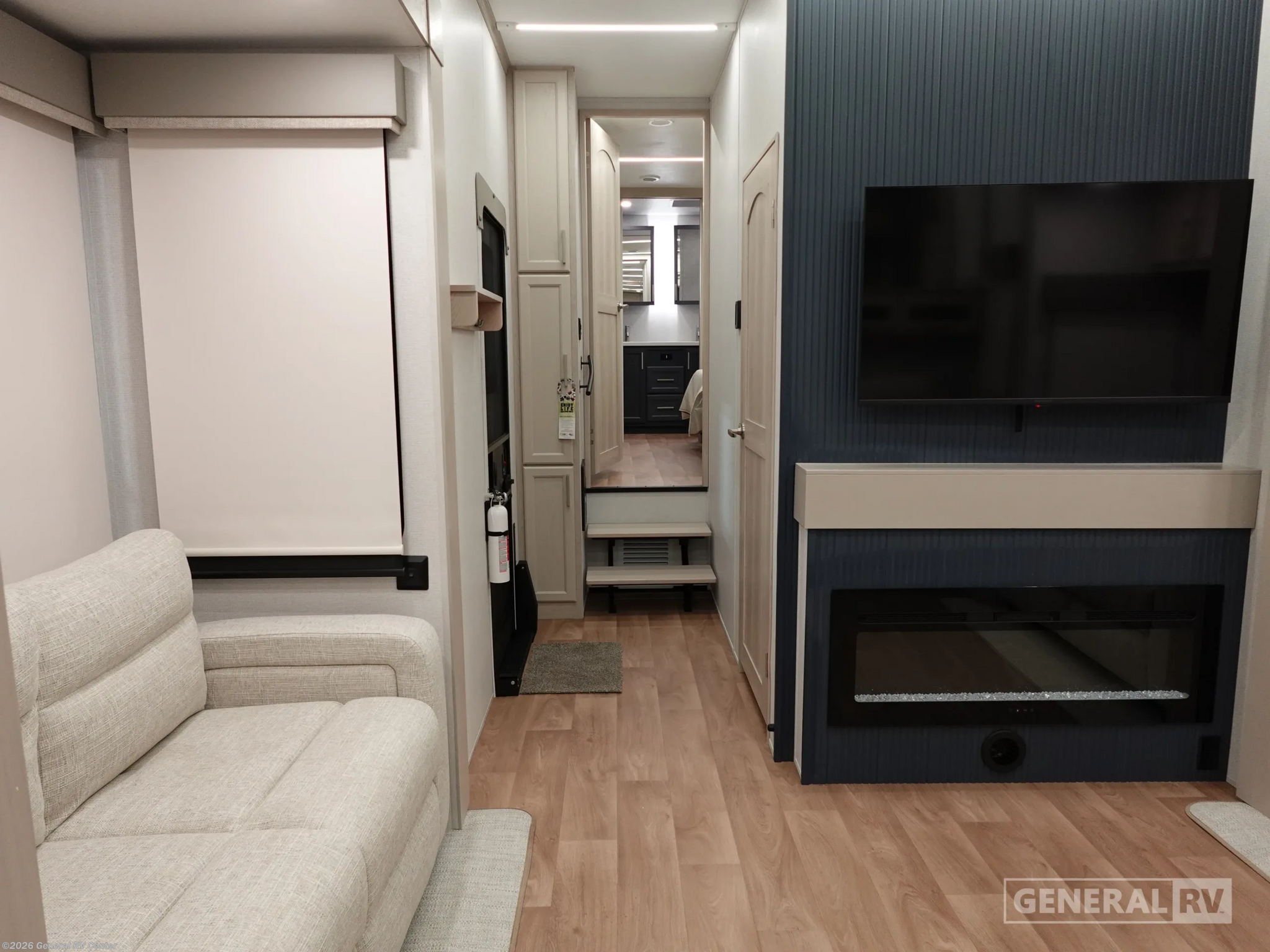 2026 Forest River Columbus 388FKH - New Fifth Wheel For Sale by General RV Center in Fort Pierce, Florida