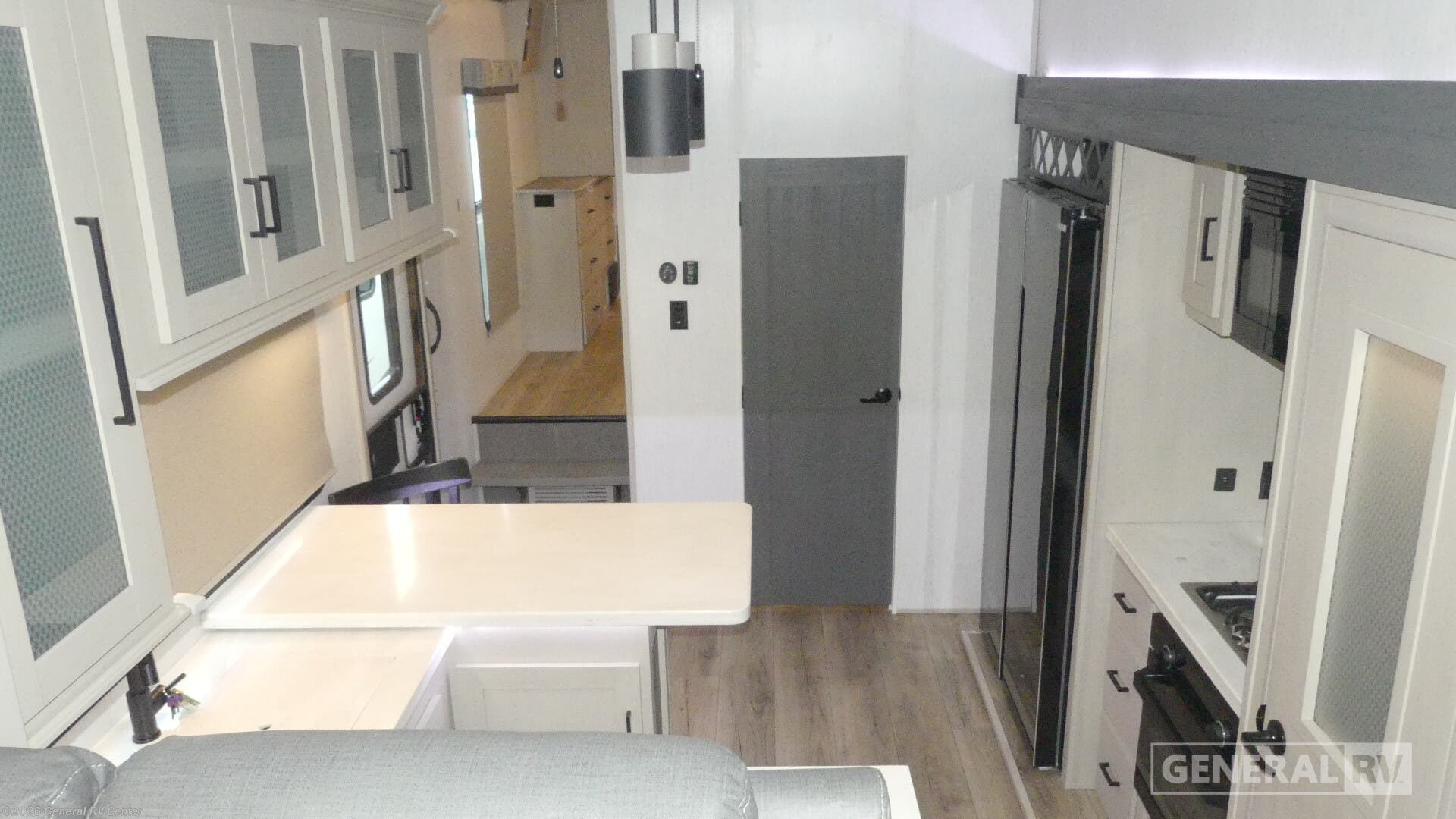 2023 Forest River Salem Hemisphere Elite 36FL - Used Fifth Wheel For Sale by General RV Center in Fort Pierce, Florida