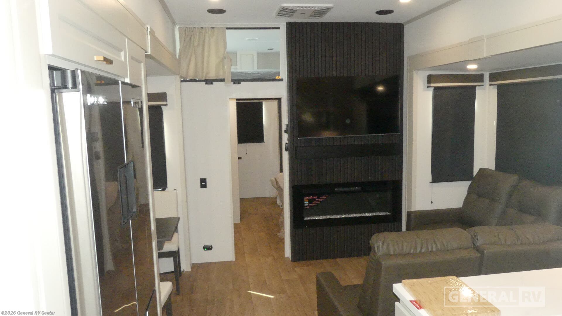 2026 Grand Design Influence 3804DS - New Fifth Wheel For Sale by General RV Center in Fort Pierce, Florida