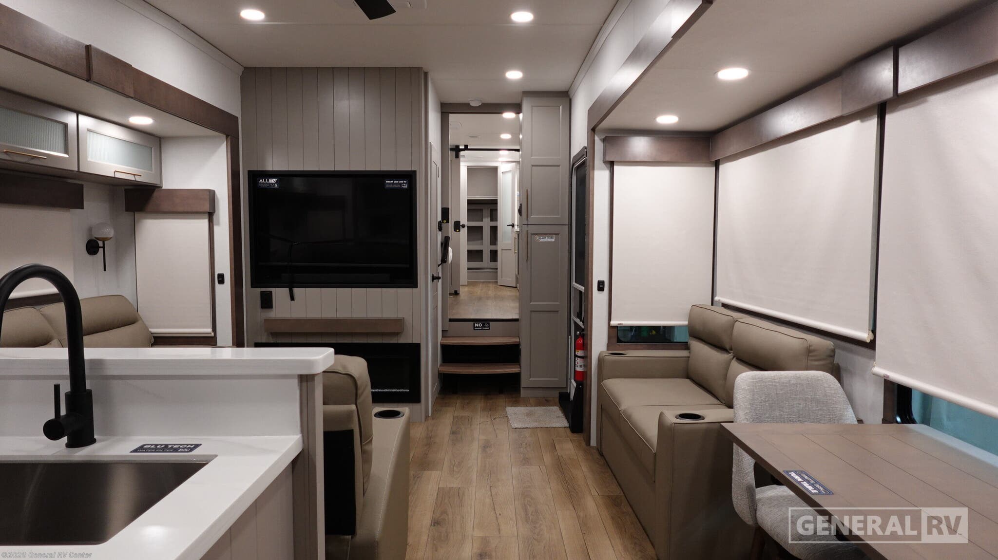 New 2026 Alliance RV Paradigm 382RK available in Fort Pierce, Florida