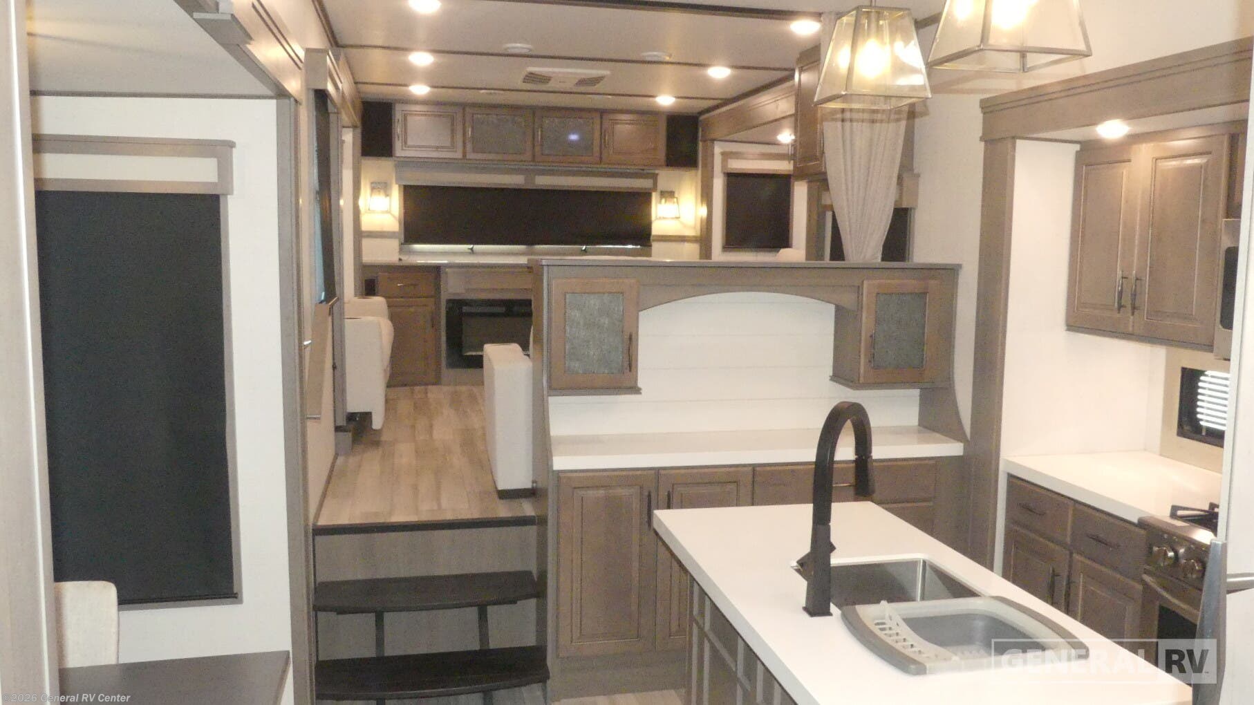 2024 Grand Design Solitude 376RD - Used Fifth Wheel For Sale by General RV Center in Fort Pierce, Florida