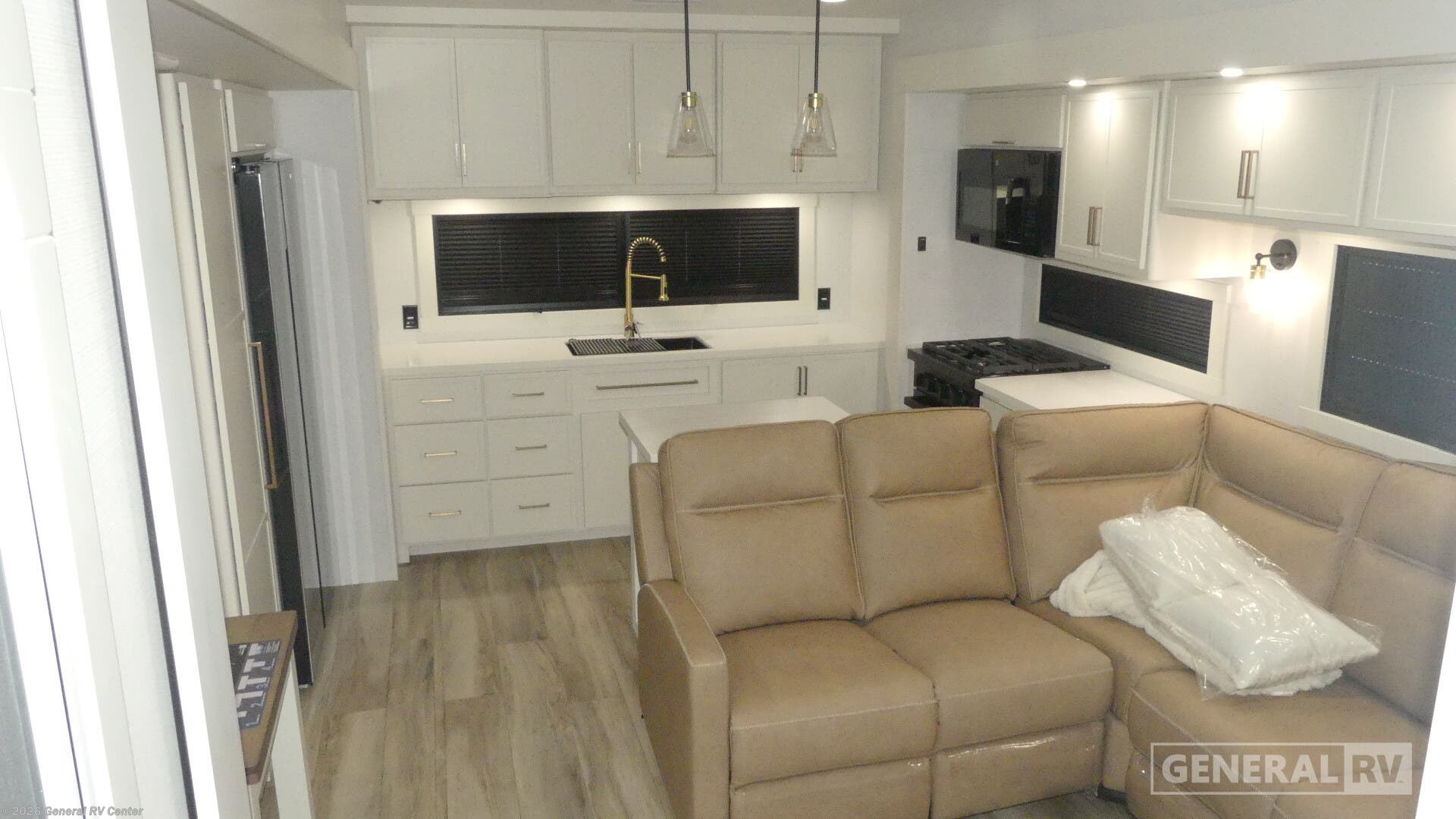 2027 Brinkley RV Model Z 3200 - New Fifth Wheel For Sale by General RV Center in Fort Pierce, Florida