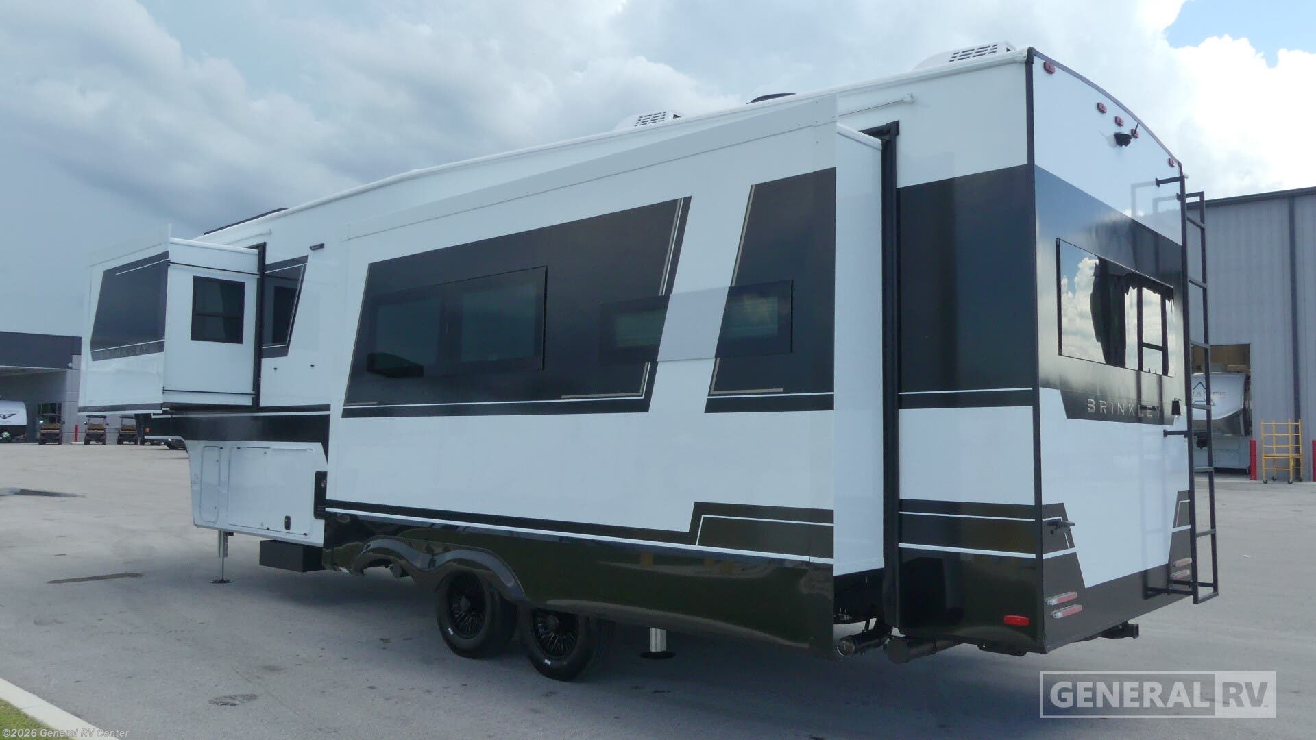 2027 Model Z 3200 by Brinkley RV from General RV Center in Fort Pierce, Florida