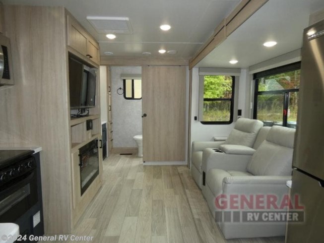 2024 Voyage V2427RB by Winnebago from General RV Center in  Fort Myers, Florida