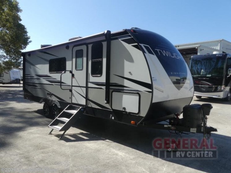 2022 Cruiser RV Twilight Signature TWS 2280 RV for Sale in Fort Myers ...