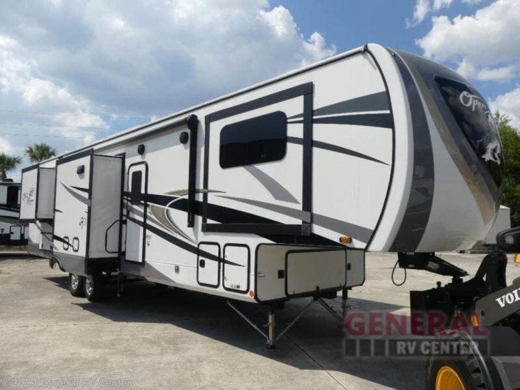 Used 2023 Highland Ridge Open Range 376FBH available in Fort Myers, Florida