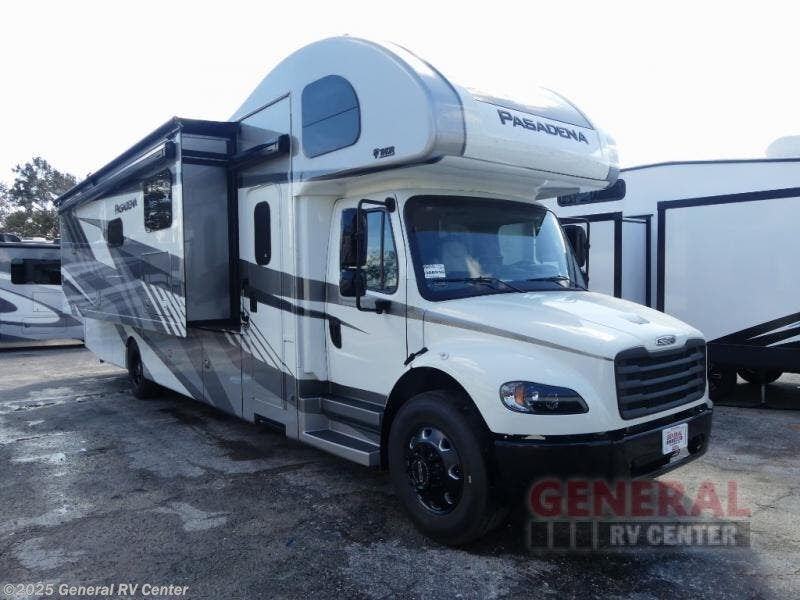 2025 Thor Motor Coach Pasadena 38DA RV for Sale in Fort Myers, FL 33908