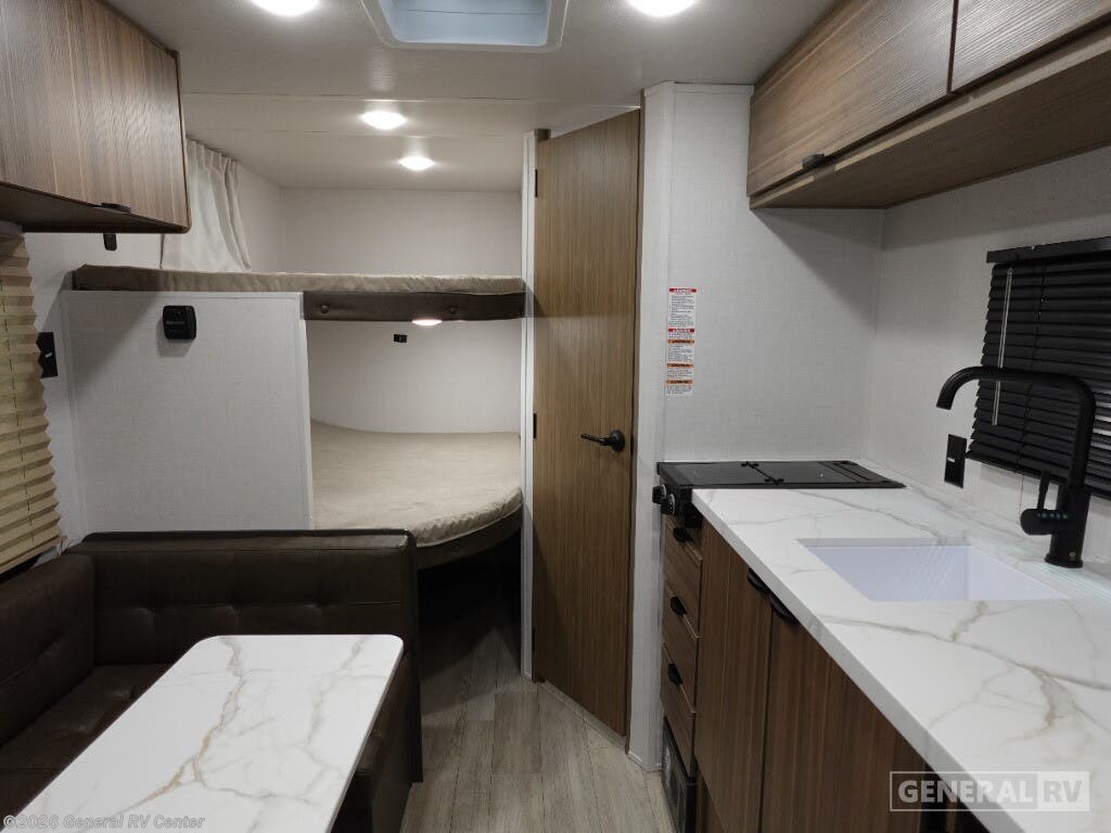 2026 Forest River Salem FSX 174DBLE - New Travel Trailer For Sale by General RV Center in Fort Myers, Florida