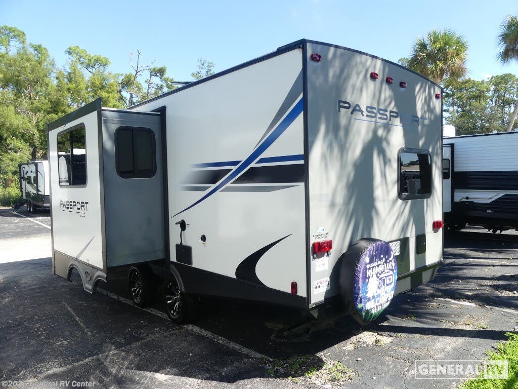 2020 Passport SL 240BH by Keystone from General RV Center in Fort Myers, Florida