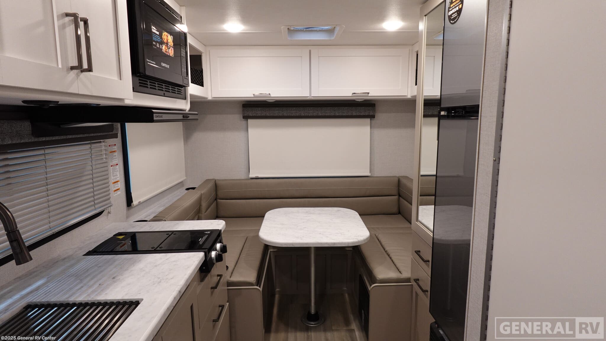 2026 Thor Motor Coach Pasadena SE19 - New Class C For Sale by General RV Center in Fort Myers, Florida