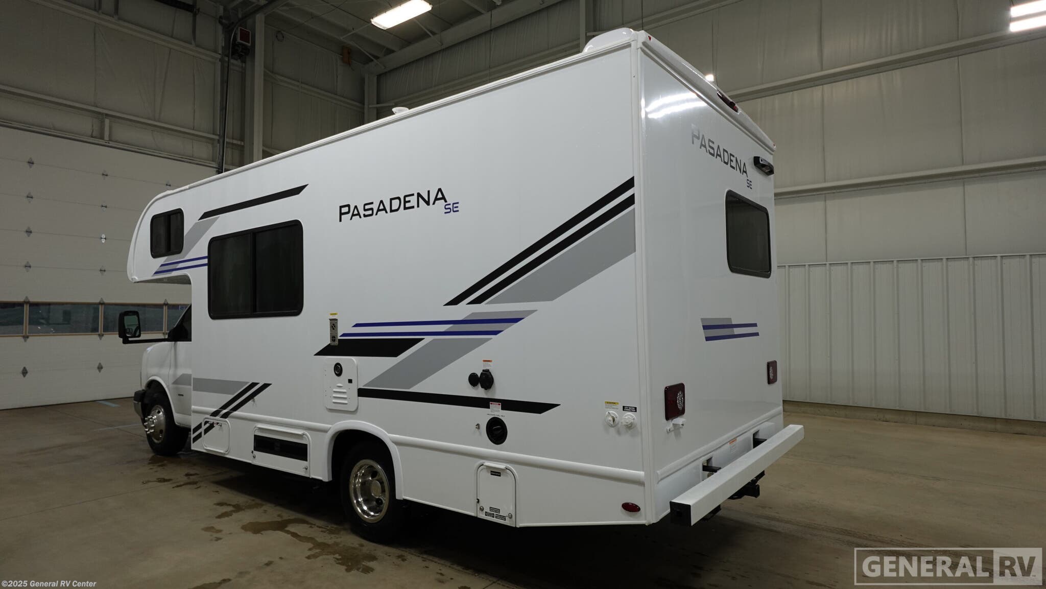 2026 Pasadena SE SE21 Chevy by Thor Motor Coach from General RV Center in Fort Myers, Florida