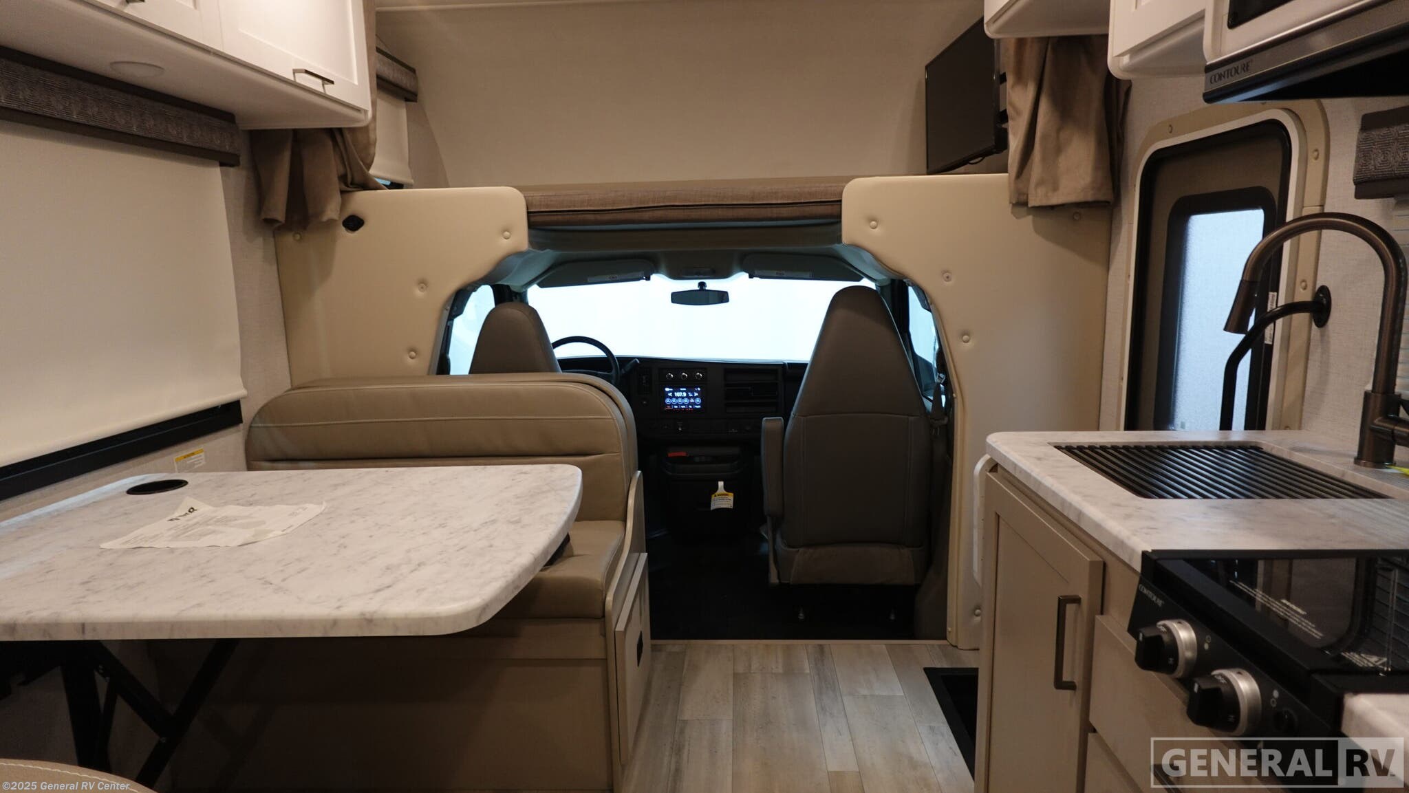 New 2026 Thor Motor Coach Pasadena SE SE21 Chevy available in Fort Myers, Florida