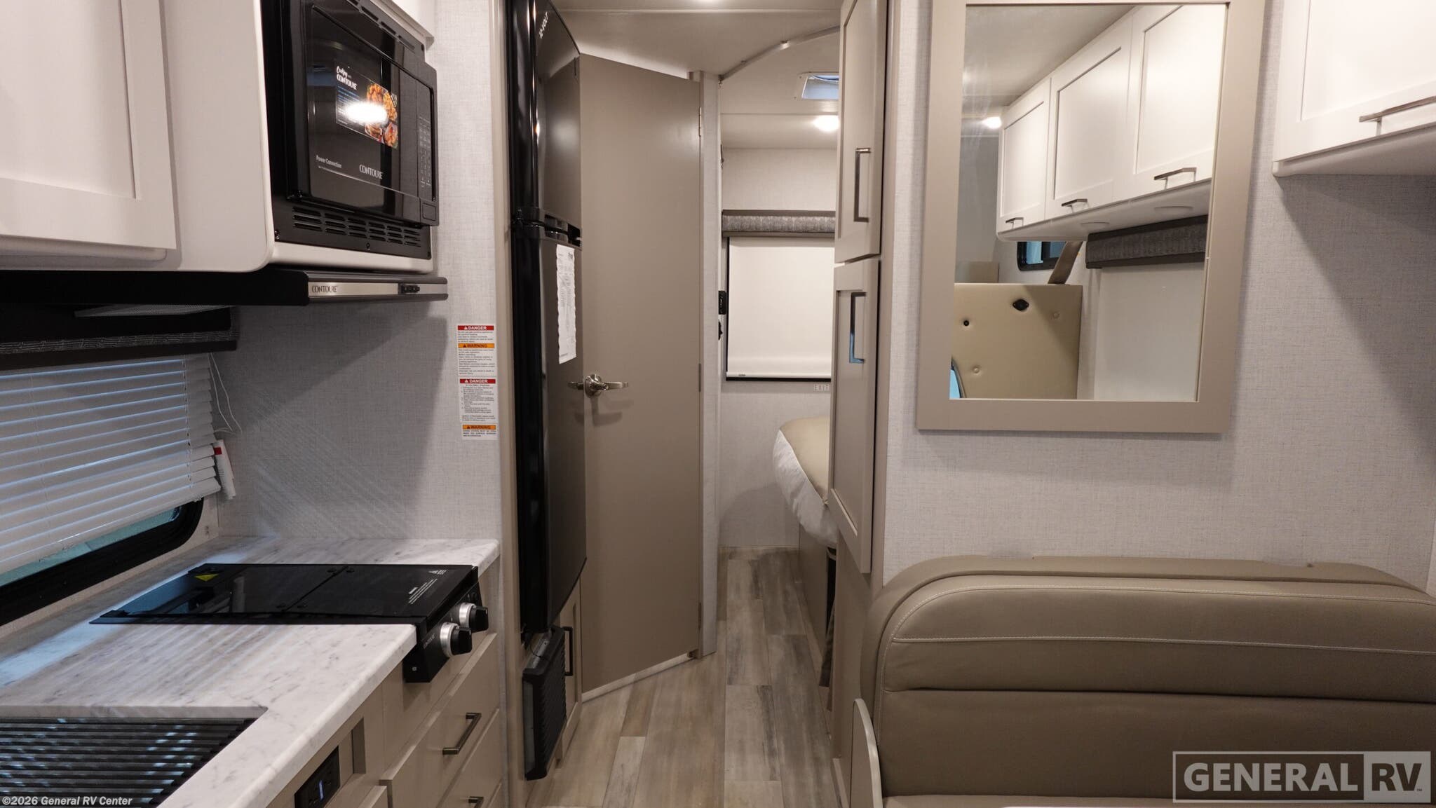 2026 Thor Motor Coach Pasadena SZ22 Chevy - New Class C For Sale by General RV Center in Fort Myers, Florida