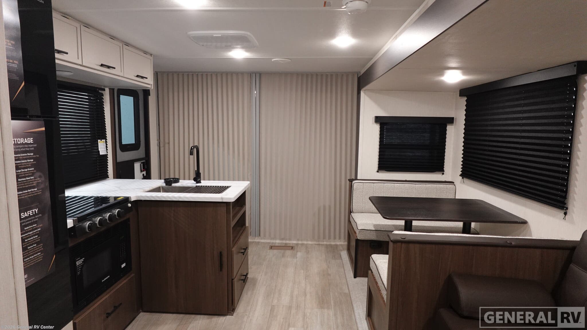 2026 Prime Time Avenger 30PO - New Travel Trailer For Sale by General RV Center in Fort Myers, Florida
