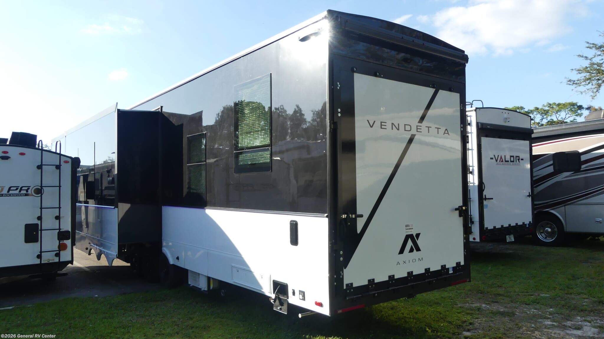 2026 Vendetta V4250 by Axiom from General RV Center in Fort Myers, Florida