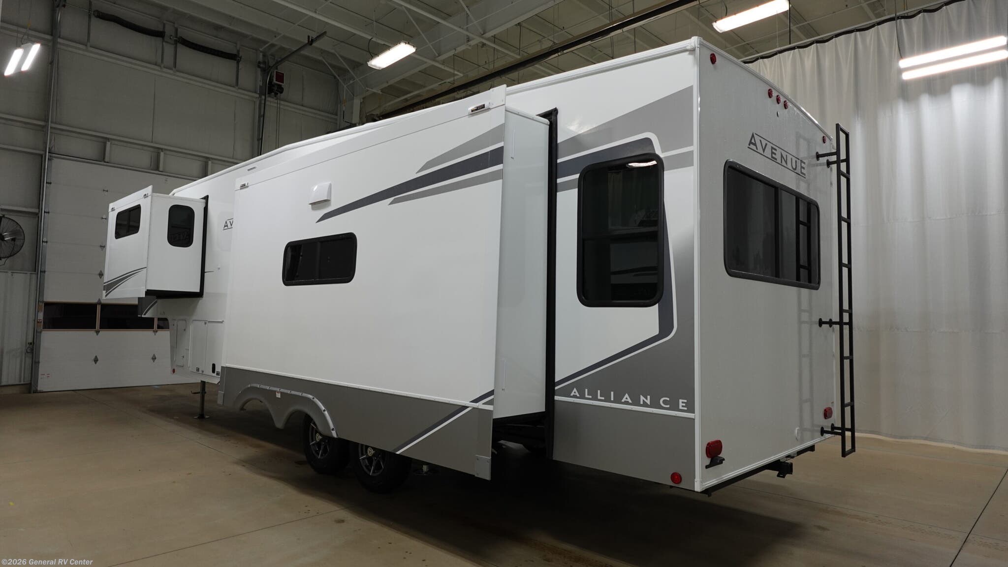 2026 Avenue 32RLS by Alliance RV from General RV Center in Fort Myers, Florida