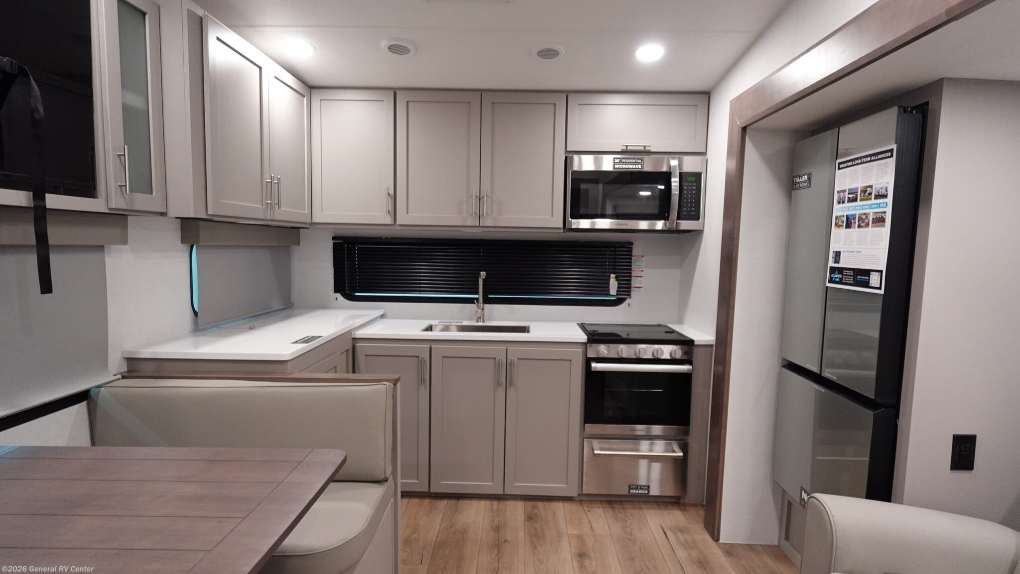 2026 Alliance RV Avenue 23ML - New Fifth Wheel For Sale by General RV Center in Fort Myers, Florida