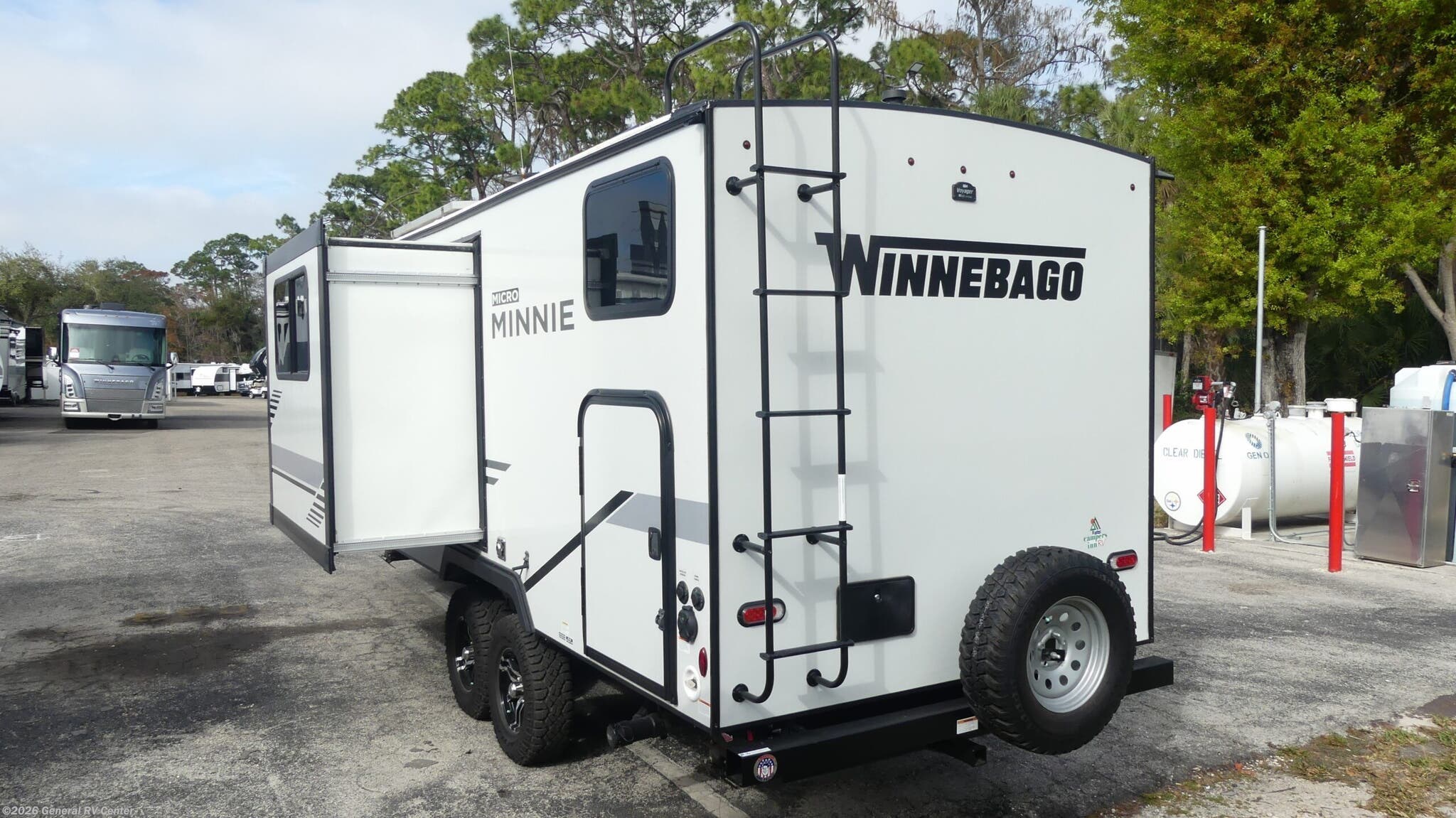 2022 Micro Minnie 2306 BHS by Winnebago from General RV Center in Fort Myers, Florida