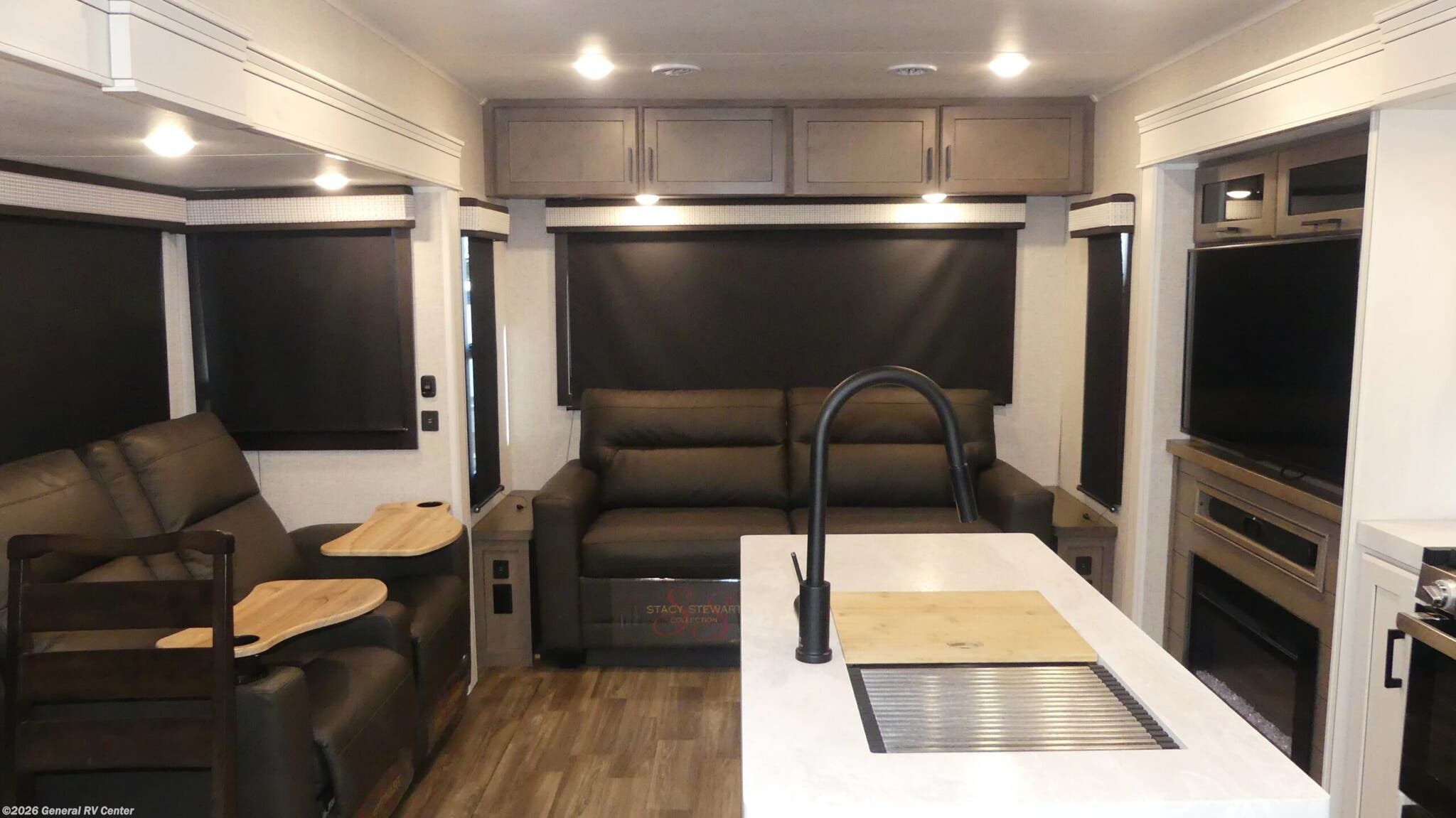 2024 Jayco Eagle 294CKBS - Used Travel Trailer For Sale by General RV Center in Fort Myers, Florida