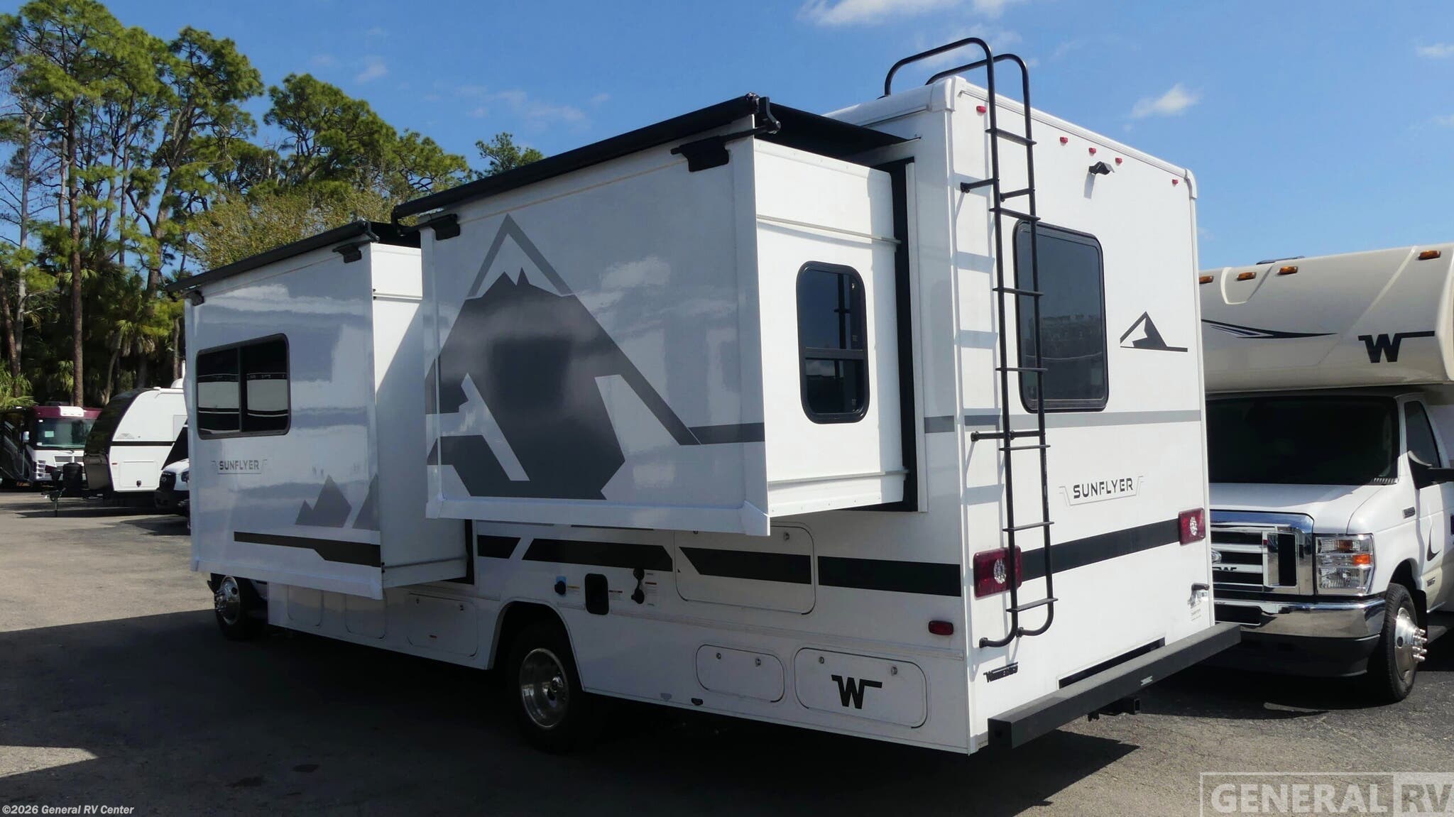 2027 Sunflyer 26FE by Winnebago from General RV Center in Fort Myers, Florida
