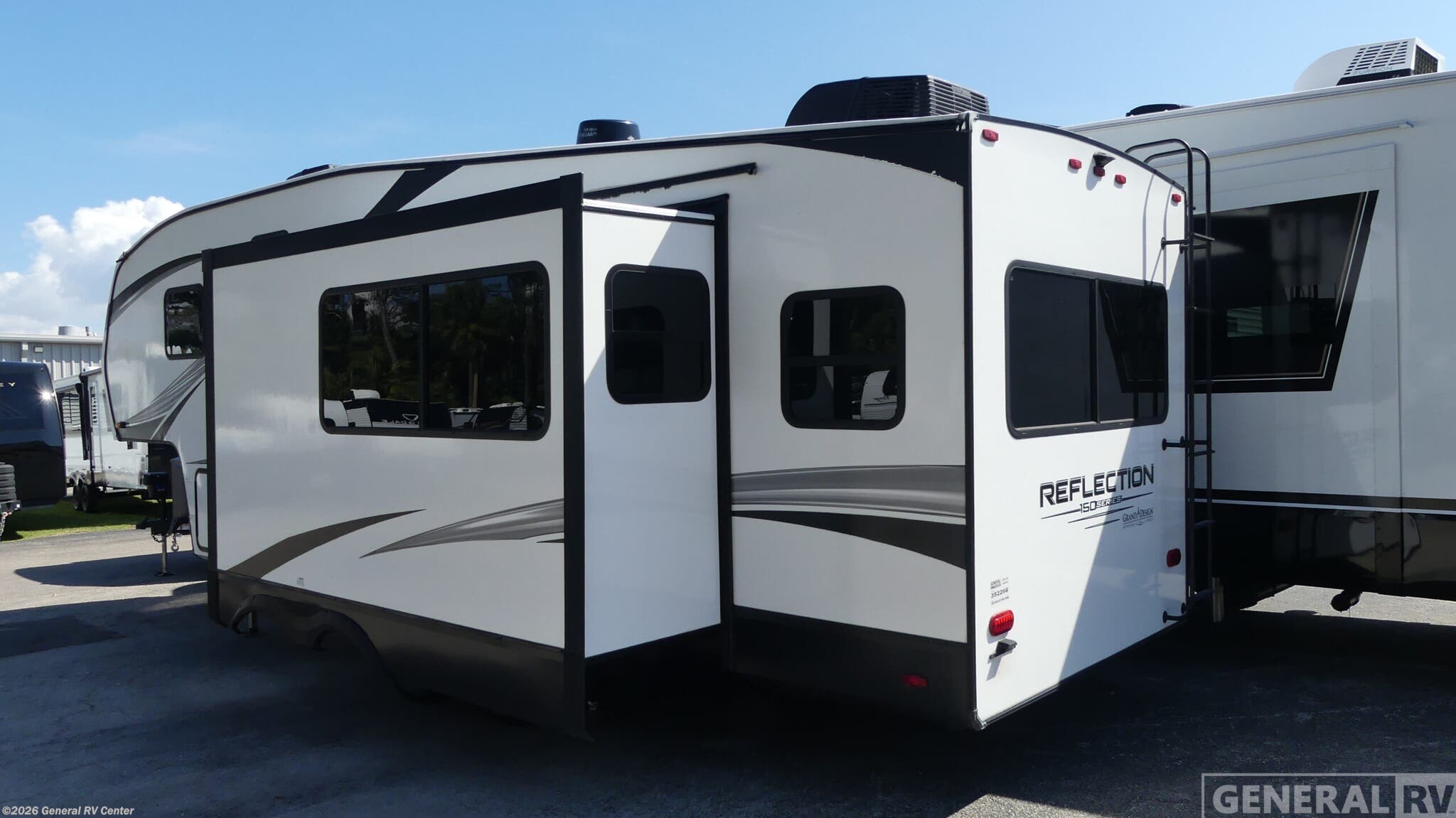 2023 Reflection 150 Series 260RD by Grand Design from General RV Center in Fort Myers, Florida