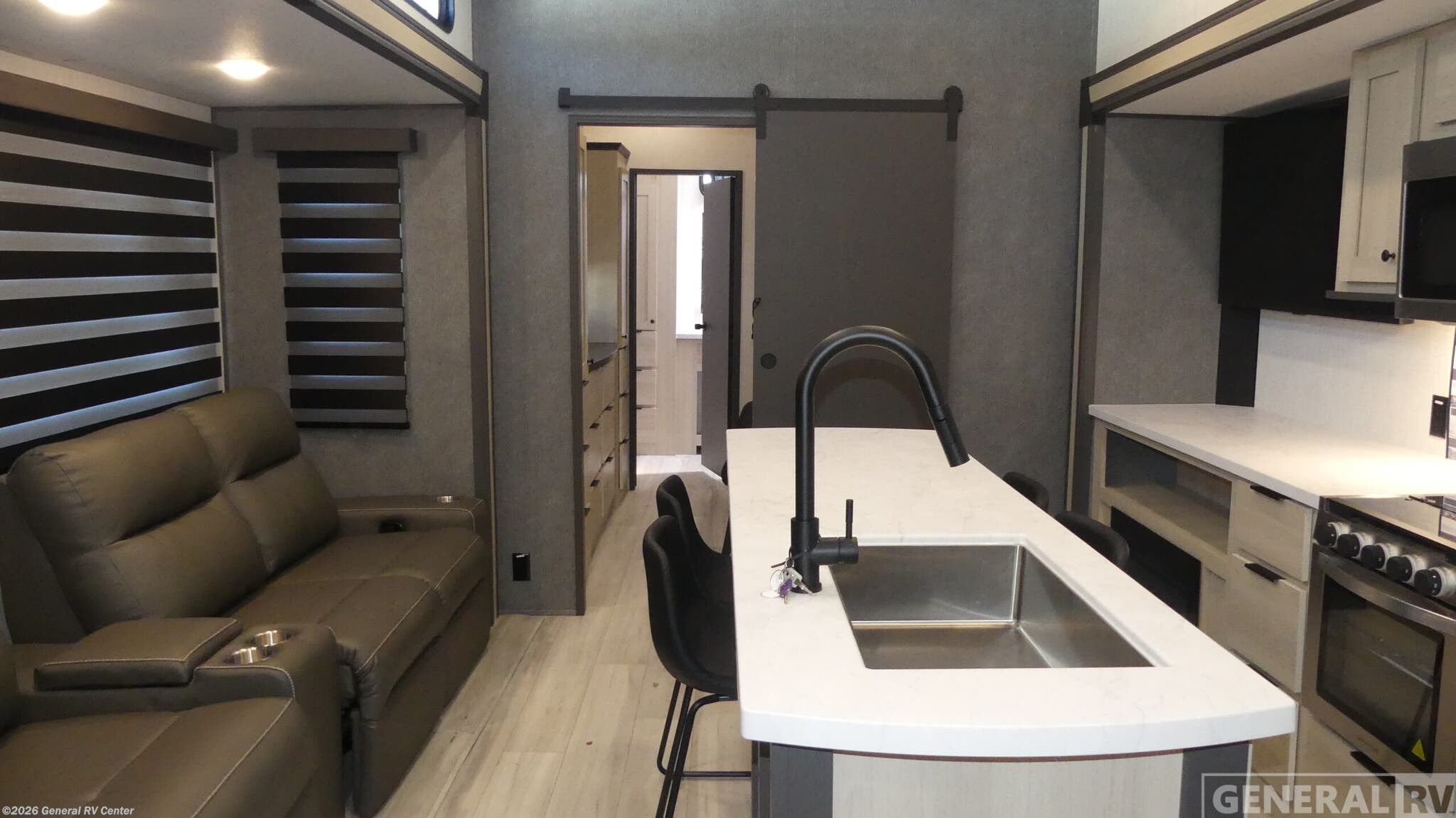 2026 Forest River Wildcat 36FUN - New Fifth Wheel For Sale by General RV Center in Fort Myers, Florida