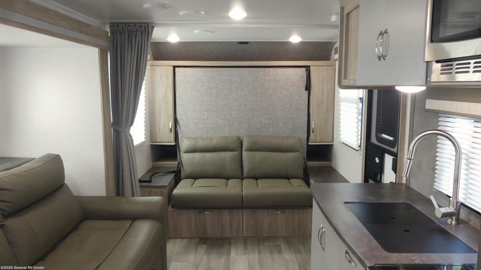 Used 2022 Winnebago Micro Minnie 2306 BHS available in Fort Myers, Florida