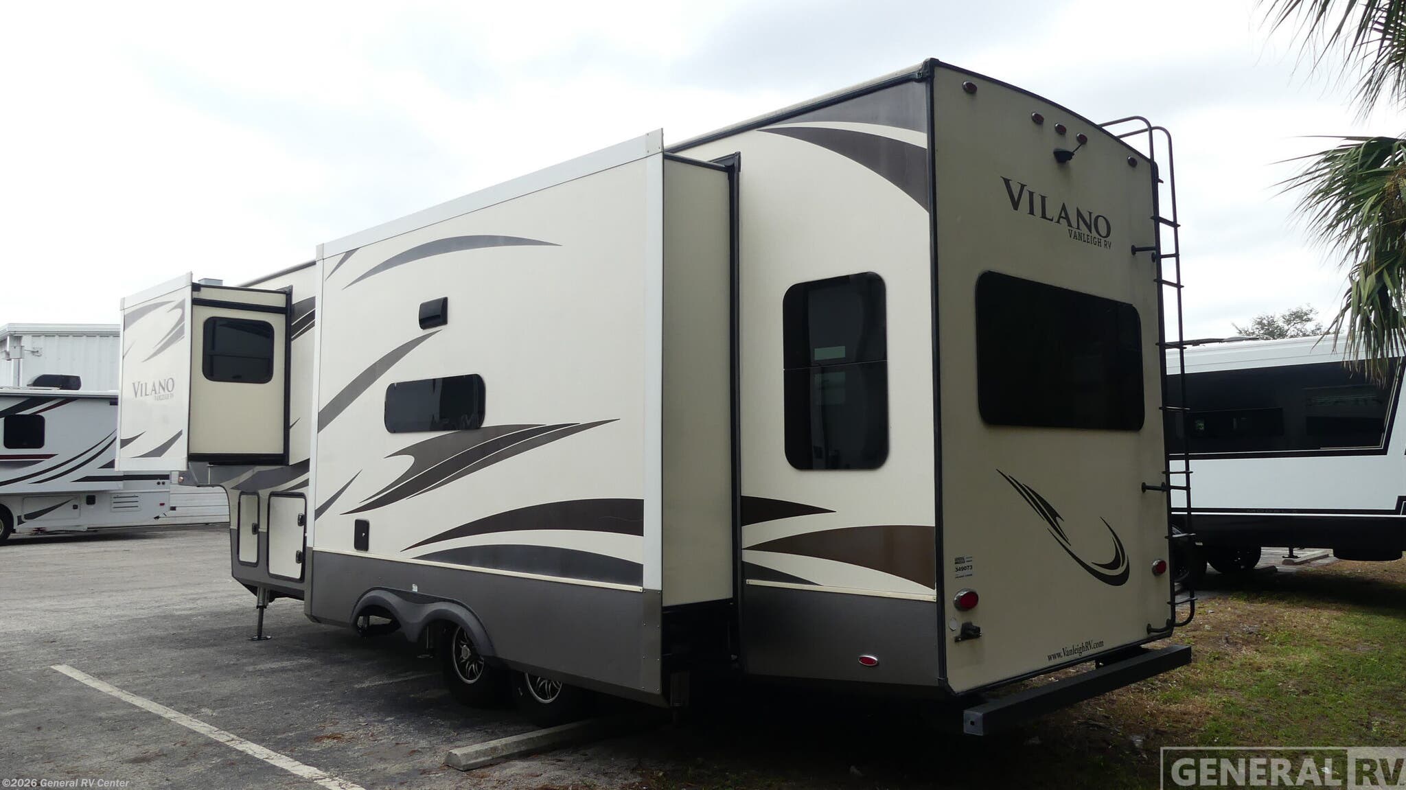 2018 Vilano 320GK by Vanleigh from General RV Center in Fort Myers, Florida