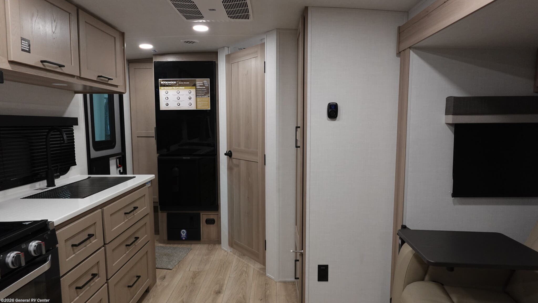 2026 Forest River Rockwood Mini Lite 2205S - New Travel Trailer For Sale by General RV Center in Fort Myers, Florida