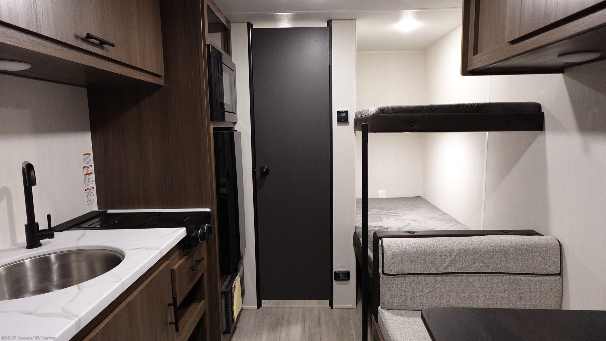 2026 Prime Time Avenger LT 16BHX - New Travel Trailer For Sale by General RV Center in Fort Myers, Florida