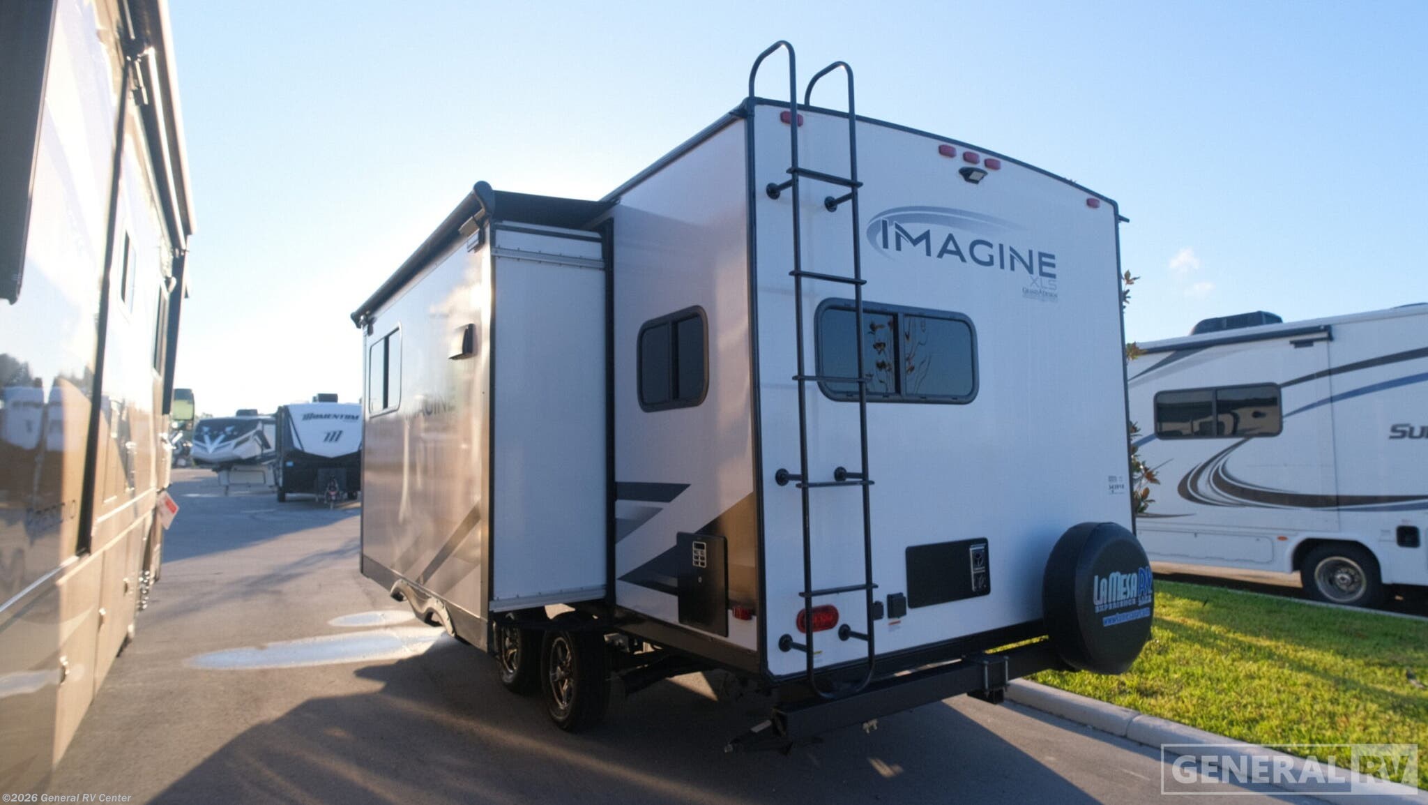 2023 Imagine 22MLE by Grand Design from General RV Center in Fort Myers, Florida