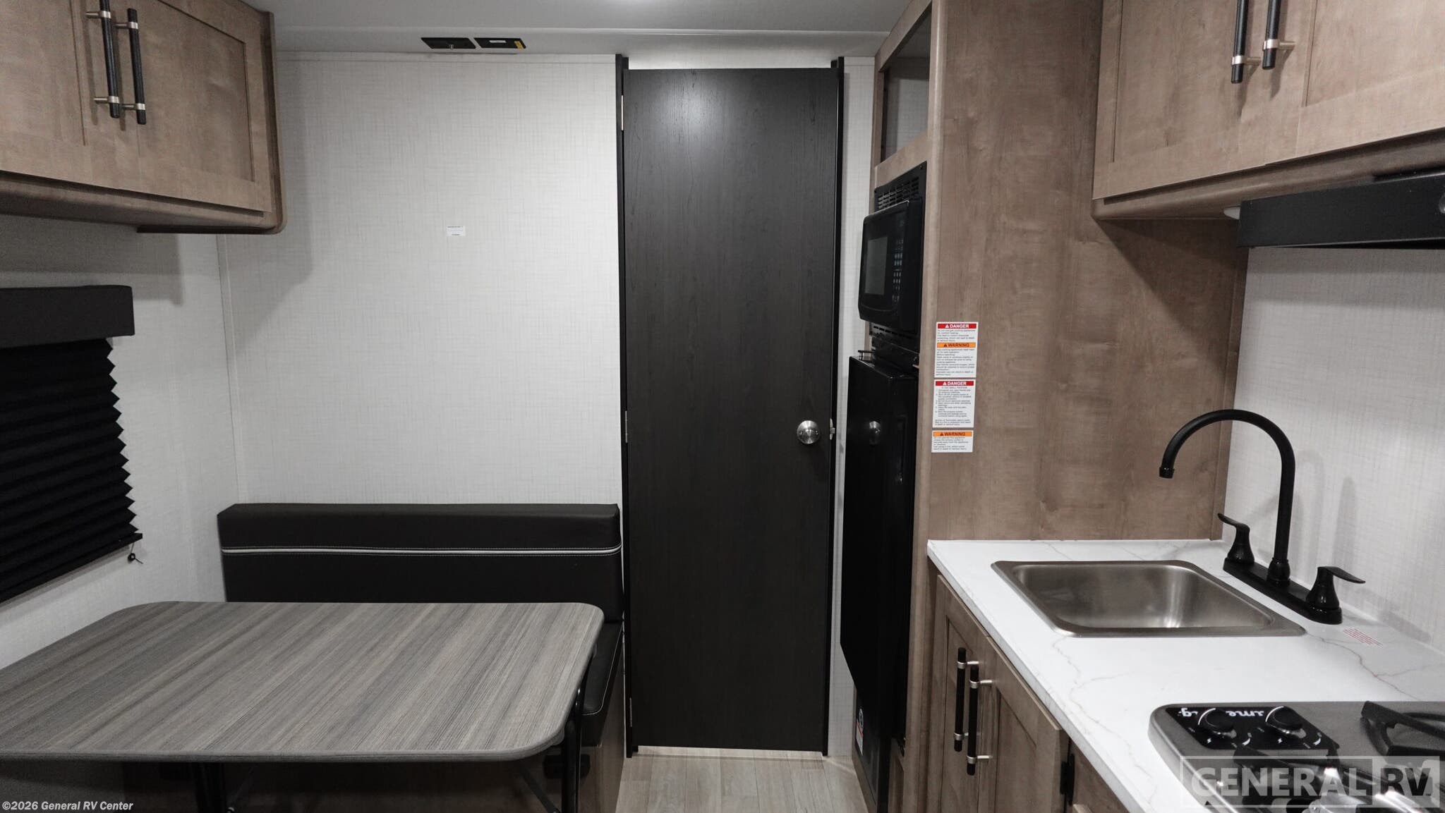 2026 Keystone Springdale 1700FQ - New Travel Trailer For Sale by General RV Center in Fort Myers, Florida