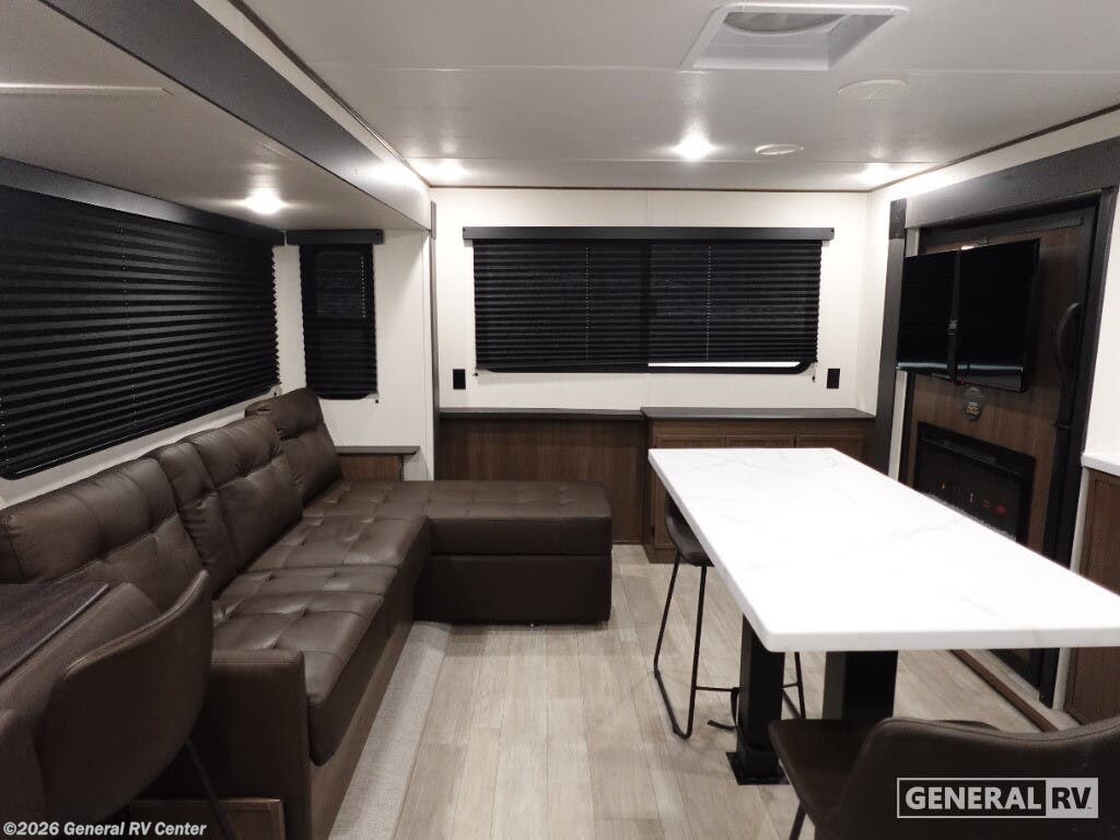 2026 Prime Time Avenger 27REI - New Travel Trailer For Sale by General RV Center in Fort Myers, Florida