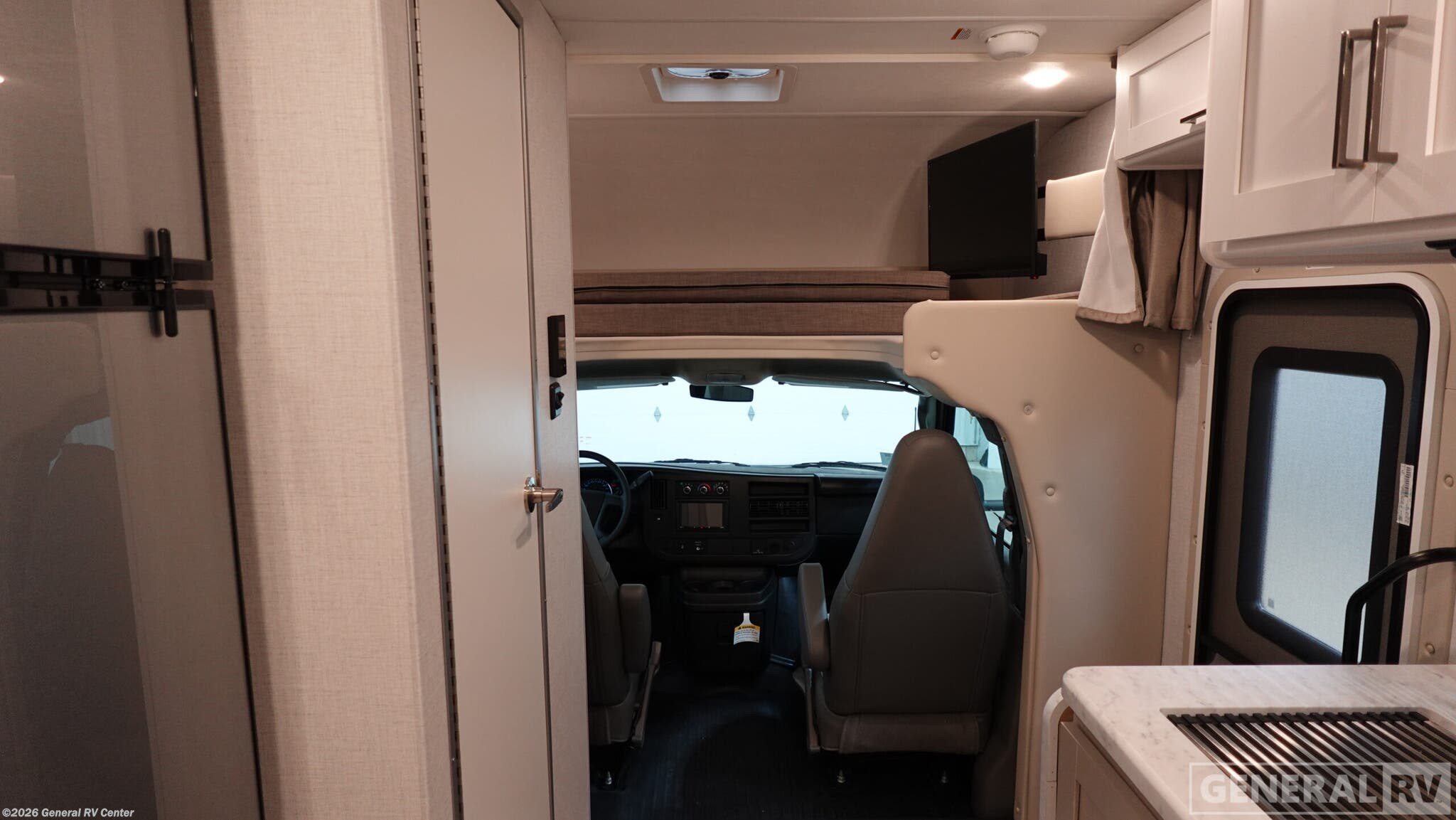 New 2026 Thor Motor Coach Pasadena SE19 available in Fort Myers, Florida