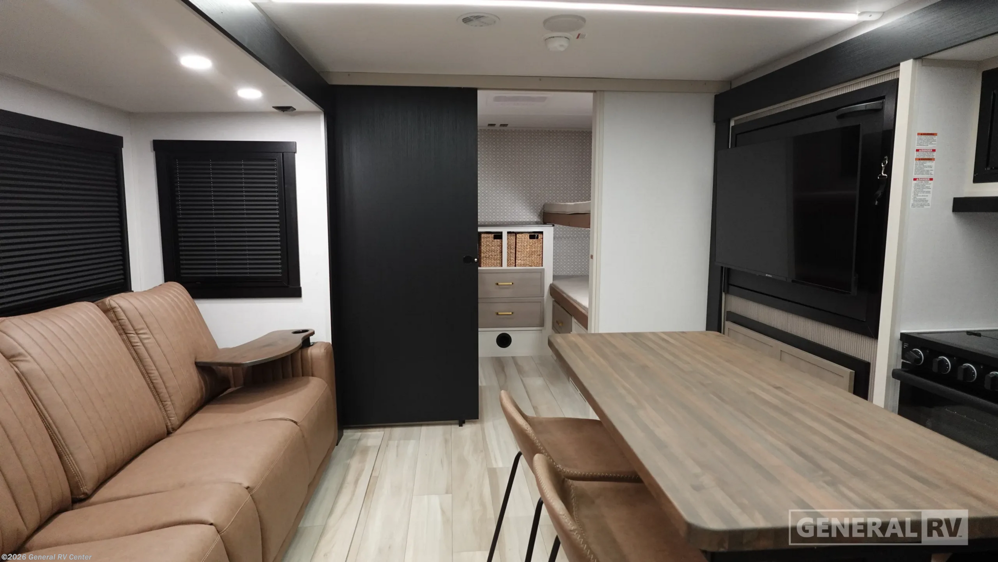 2026 Forest River SALEM-HEMISPHERE 301FAM - New Travel Trailer For Sale by General RV Center in Fort Myers, Florida