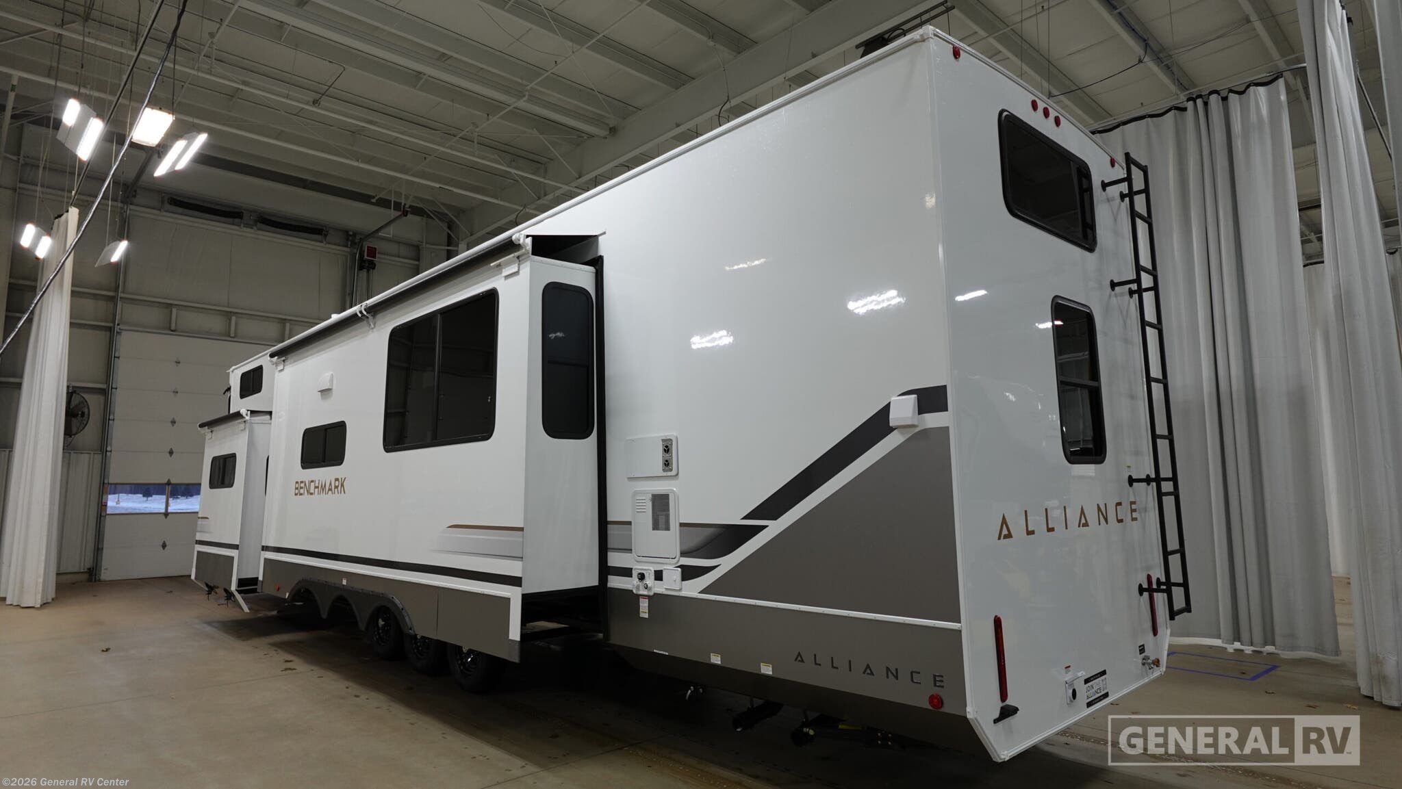 2026 Benchmark 44LFT by Alliance RV from General RV Center in Fort Myers, Florida
