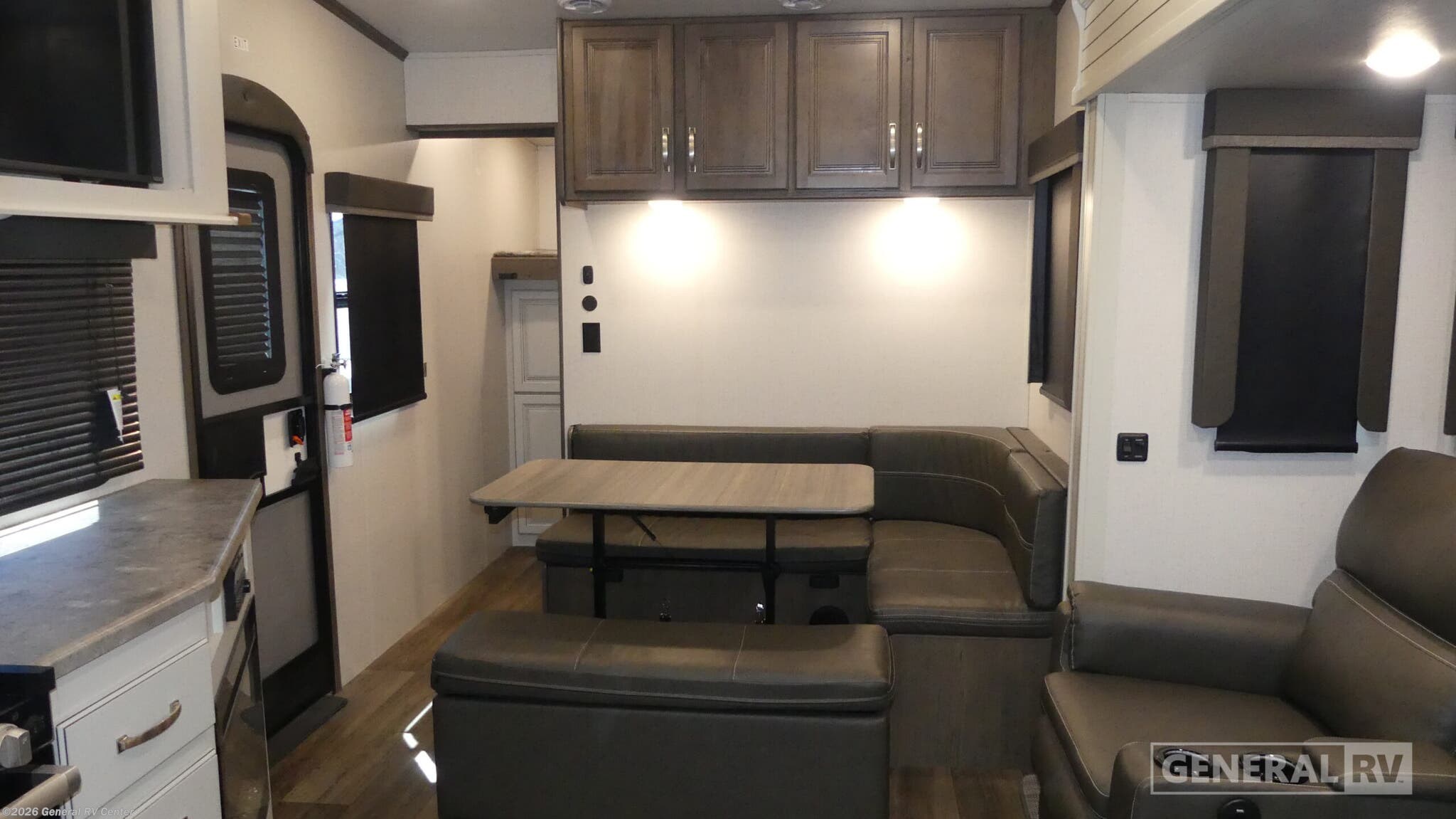 2023 Keystone Cougar Half-Ton 29BHL - Used Fifth Wheel For Sale by General RV Center in Fort Myers, Florida