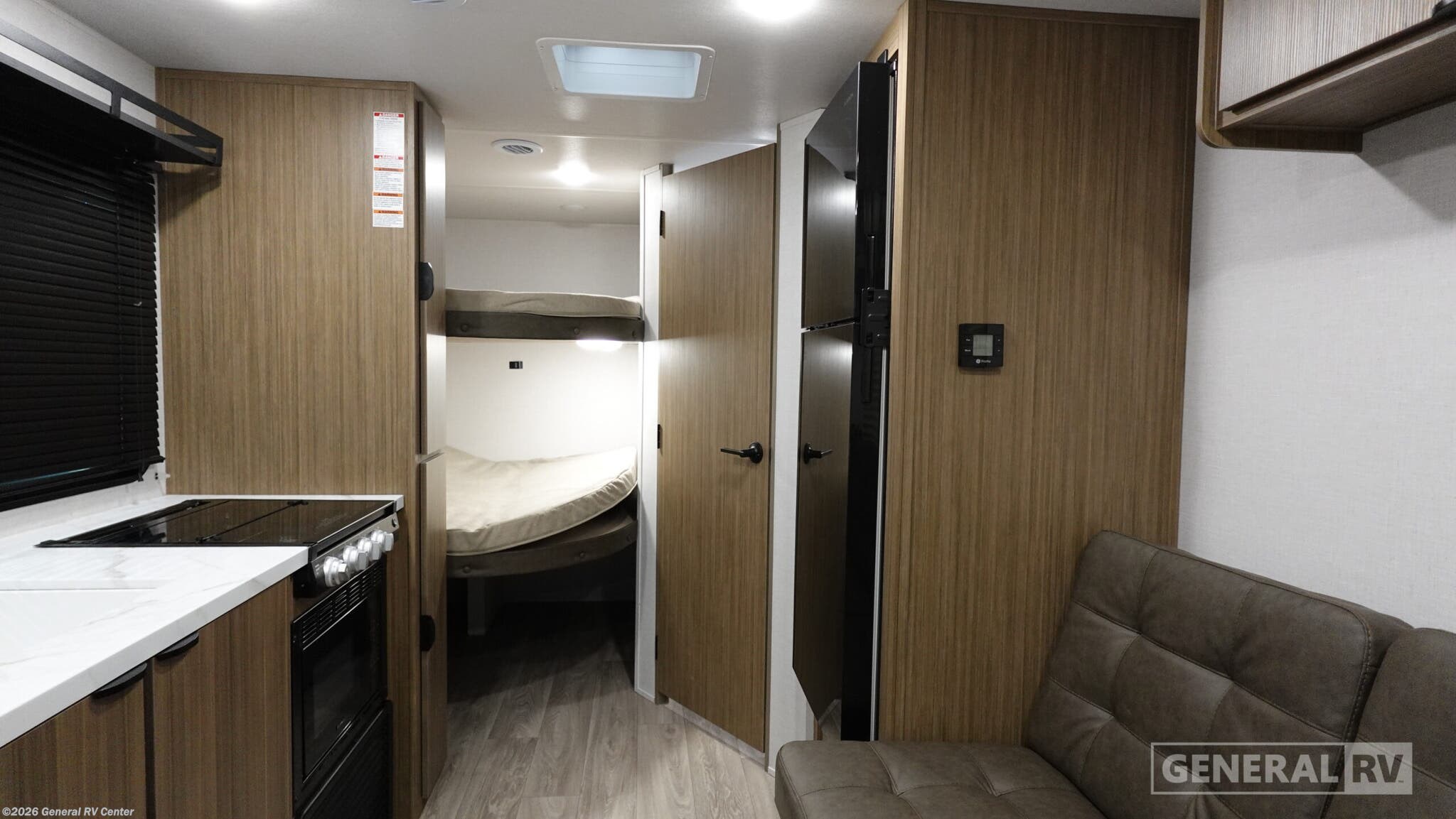 2026 Forest River Salem FSX 266BHLE - New Travel Trailer For Sale by General RV Center in Fort Myers, Florida