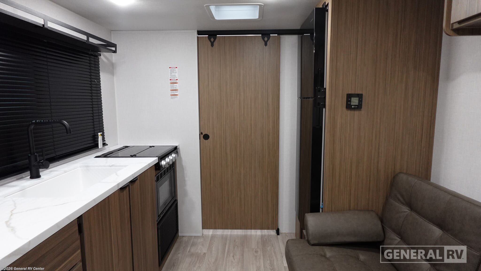 2026 Forest River Salem FSX 233RBLE - New Travel Trailer For Sale by General RV Center in Fort Myers, Florida