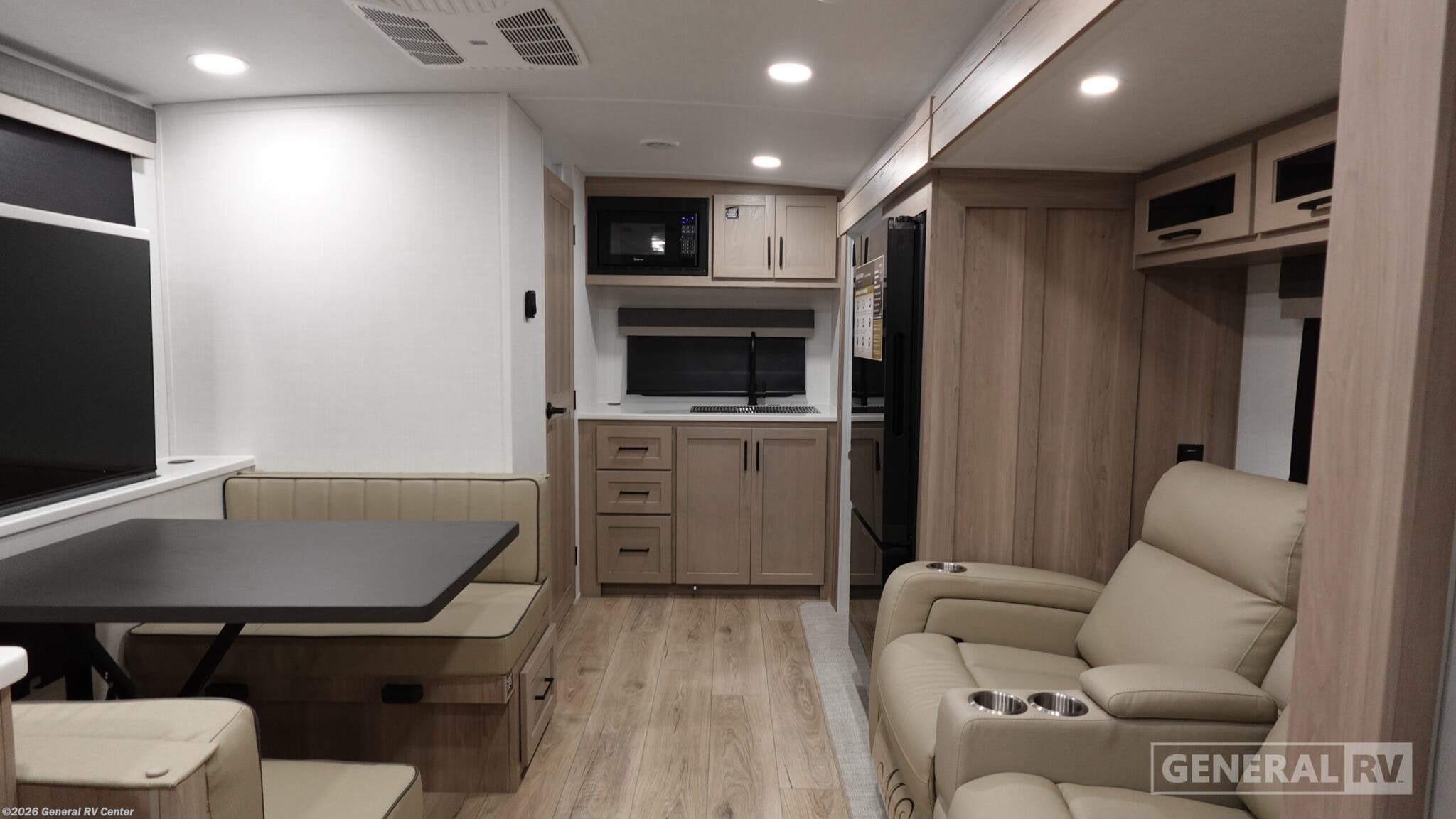 2026 Forest River Rockwood Mini Lite 2522FB - New Travel Trailer For Sale by General RV Center in Fort Myers, Florida