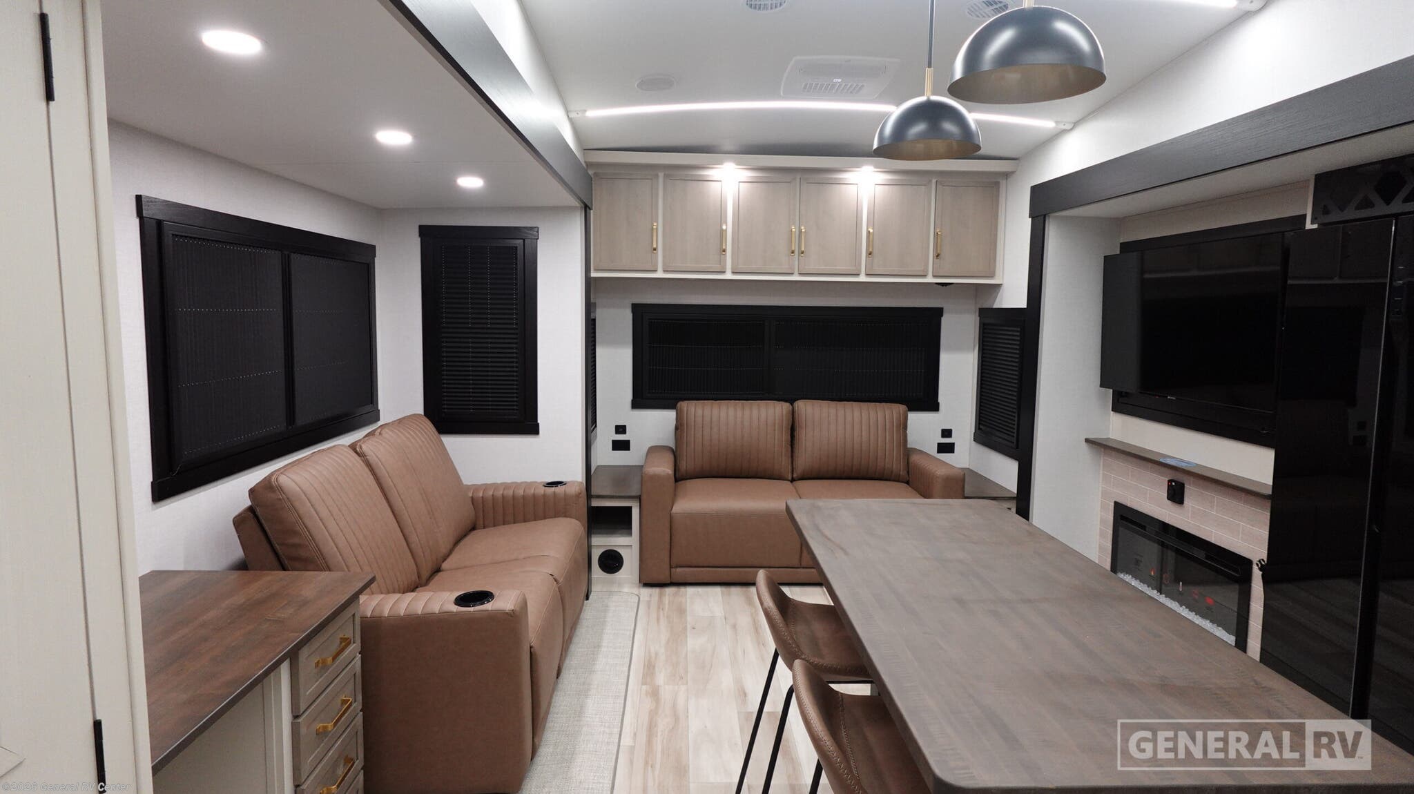 2026 Forest River Salem Hemisphere 380WDR - New Travel Trailer For Sale by General RV Center in Fort Myers, Florida