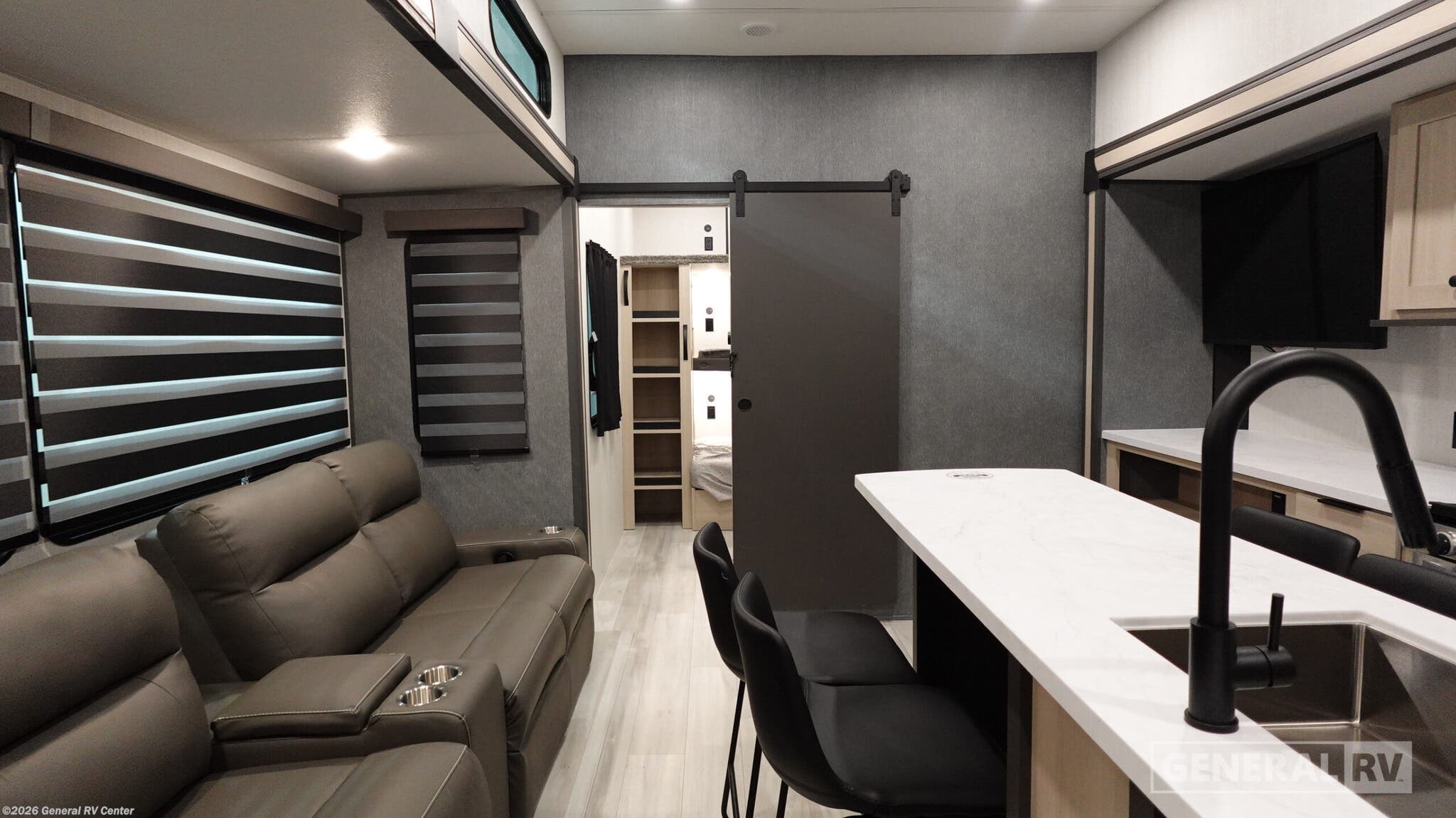 2026 Forest River Wildcat 35CRIB - New Fifth Wheel For Sale by General RV Center in Fort Myers, Florida