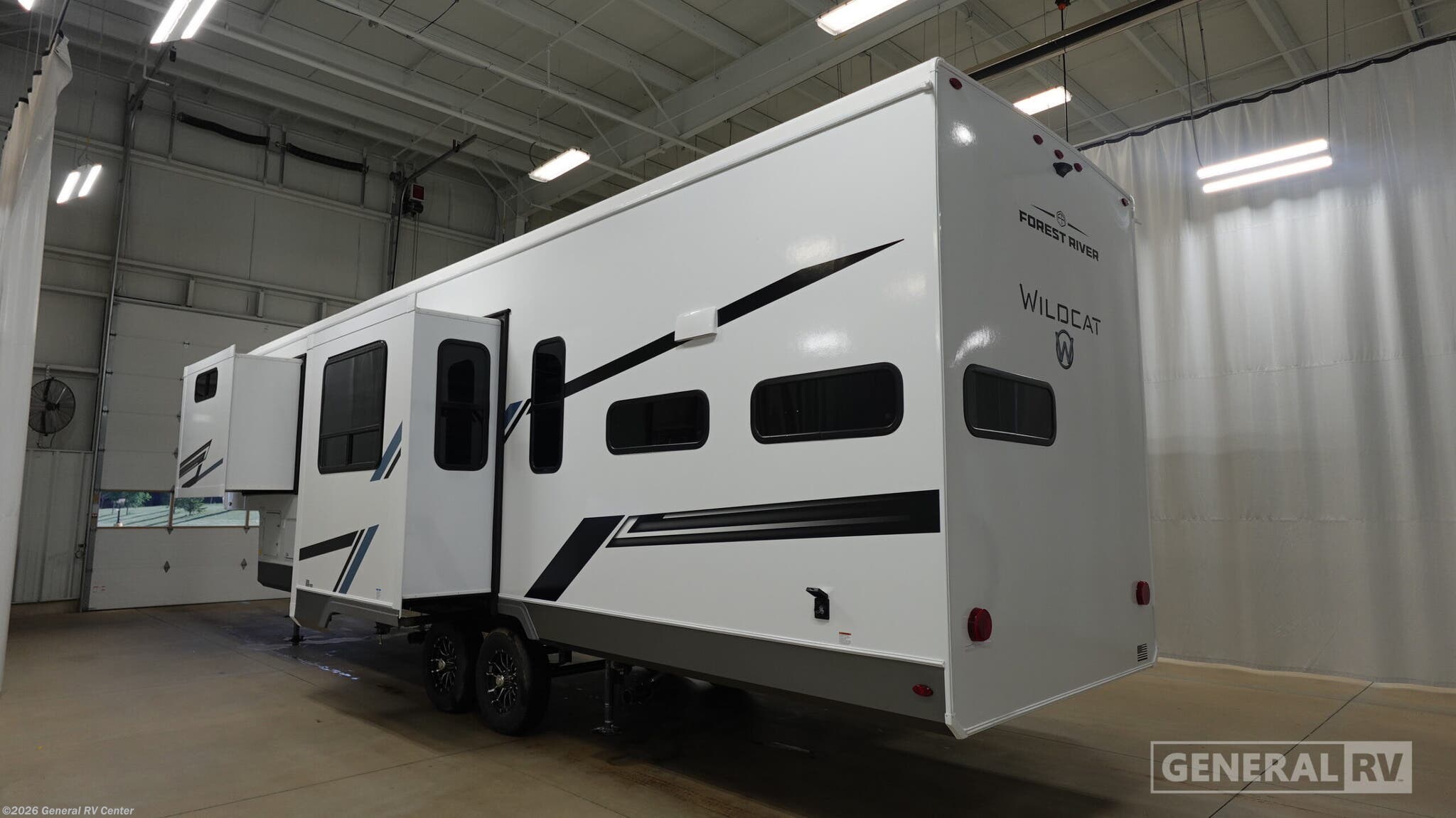 2027 Wildcat 33CHEF by Forest River from General RV Center in Fort Myers, Florida