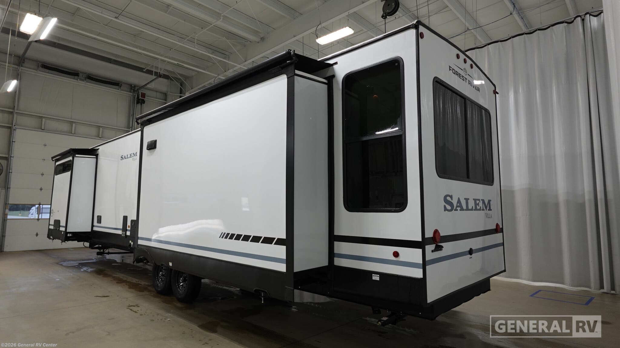 2027 Salem Villa 40RLB by Forest River from General RV Center in Fort Myers, Florida
