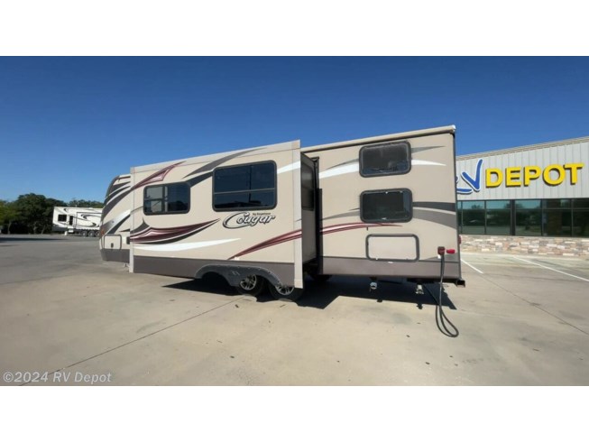 2016 Keystone Cougar 28RBS - Used Travel Trailer For Sale by RV Depot in Cleburne , Texas