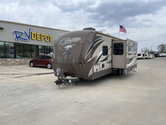 Used 2016 Keystone Cougar 28RBS available in Cleburne , Texas