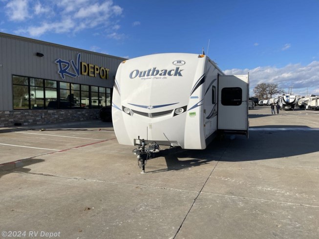 Used 2012 Keystone Outback 292BH available in Cleburne , Texas
